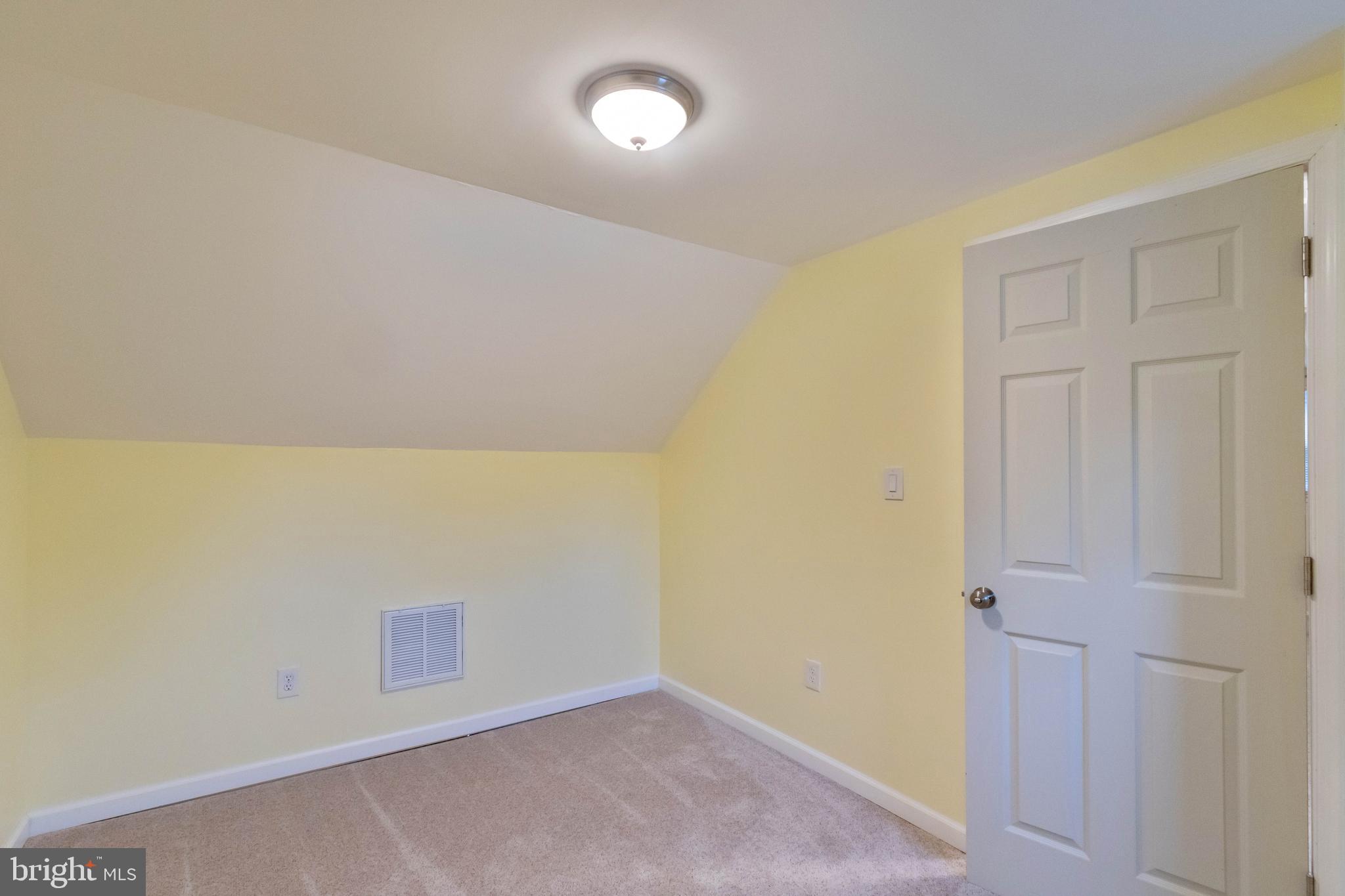 MANASSAS PARK - Residential