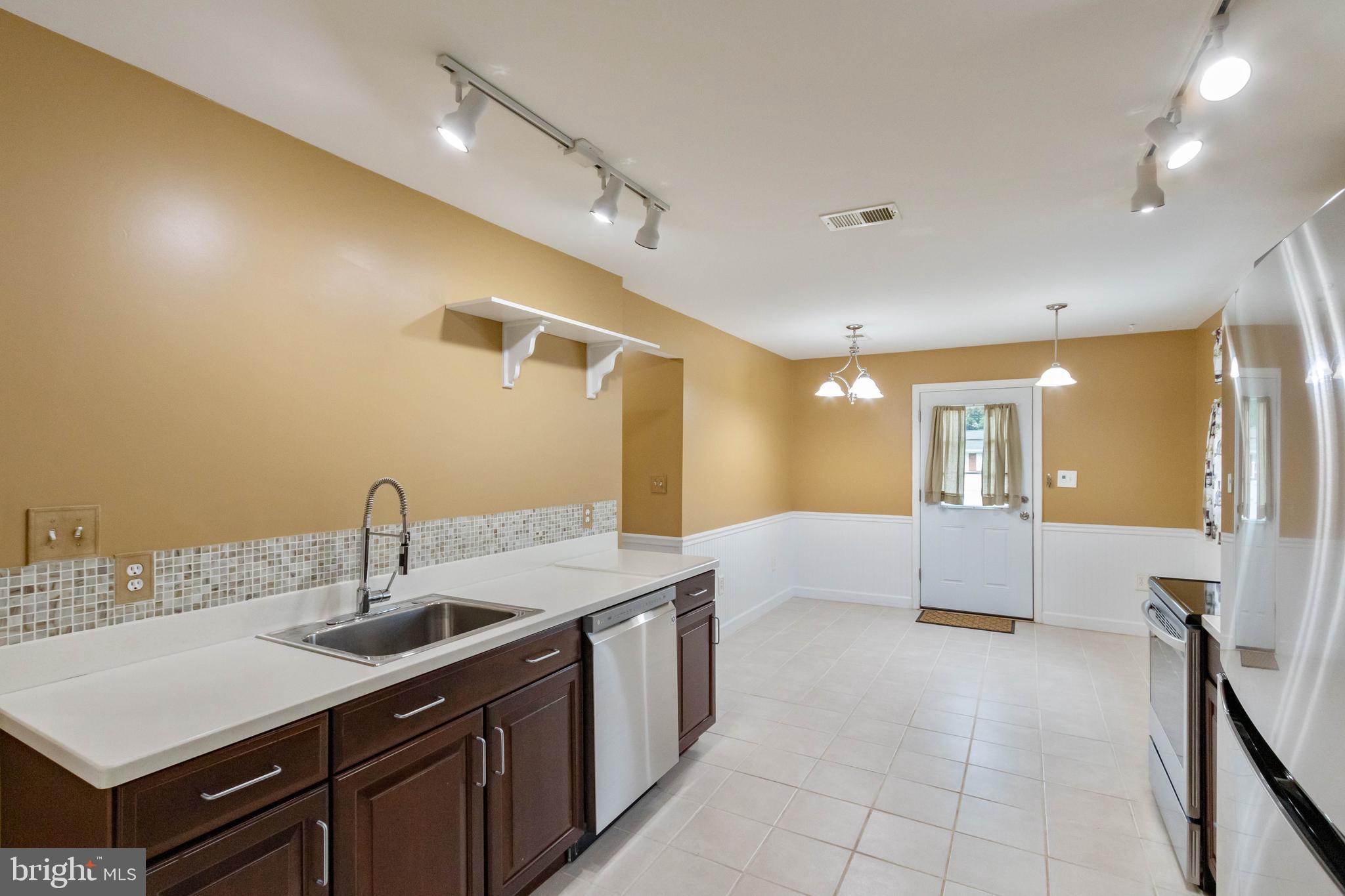 MANASSAS PARK - Residential