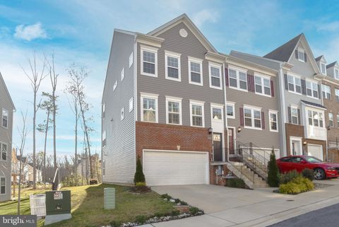 Property photo of 23856 myrtle glen way, california, MD 20619