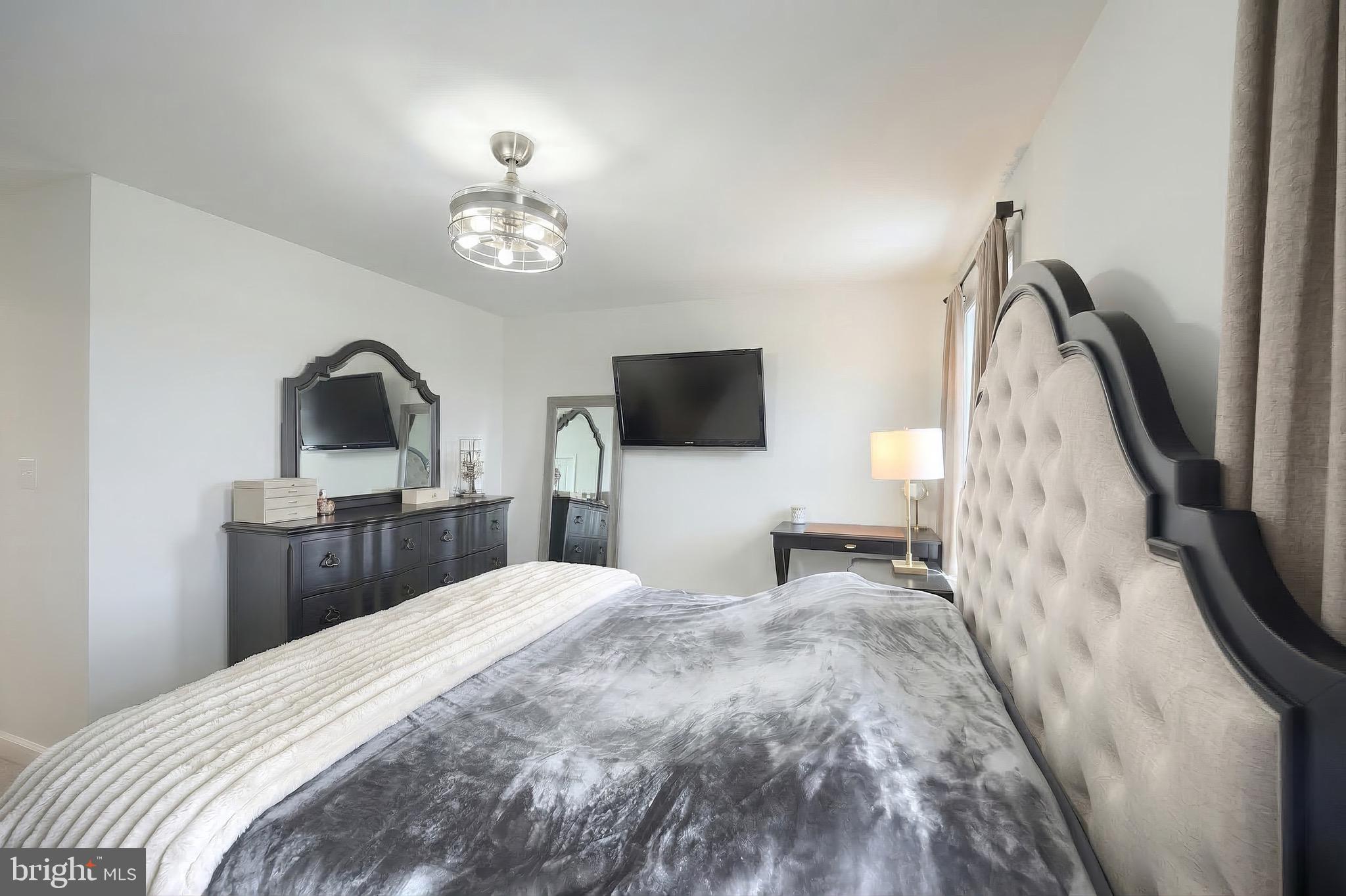 MCSHERRYSTOWN - Residential