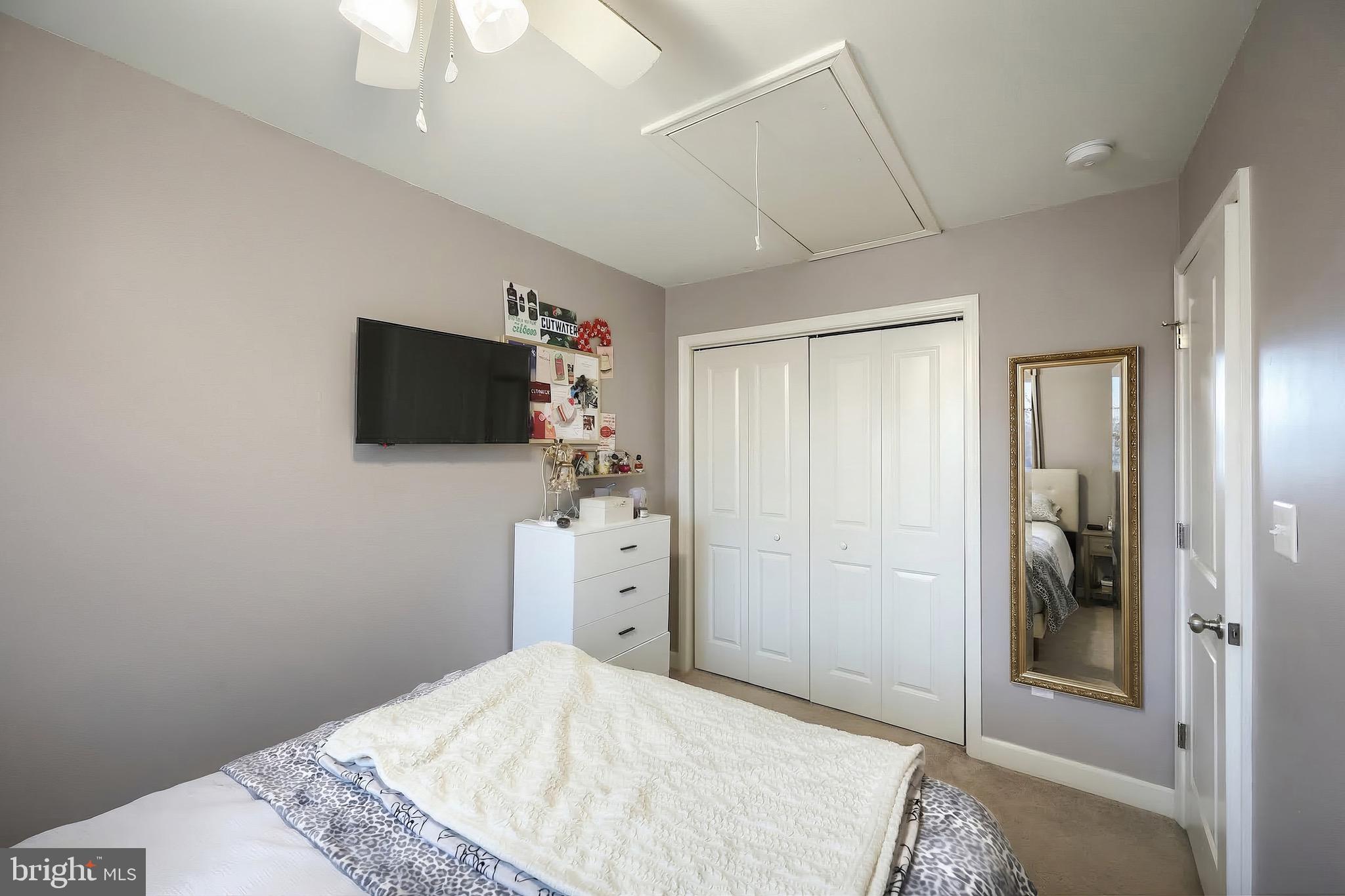 MCSHERRYSTOWN - Residential