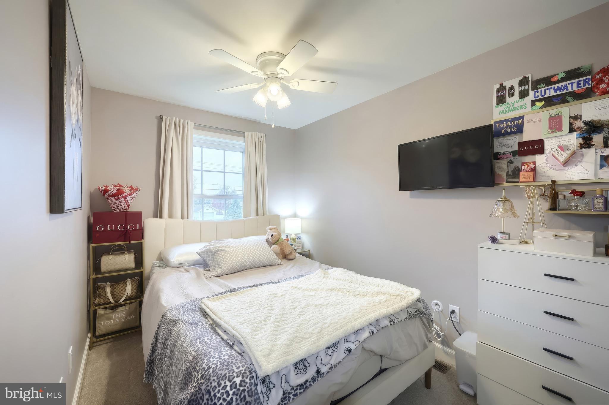 MCSHERRYSTOWN - Residential