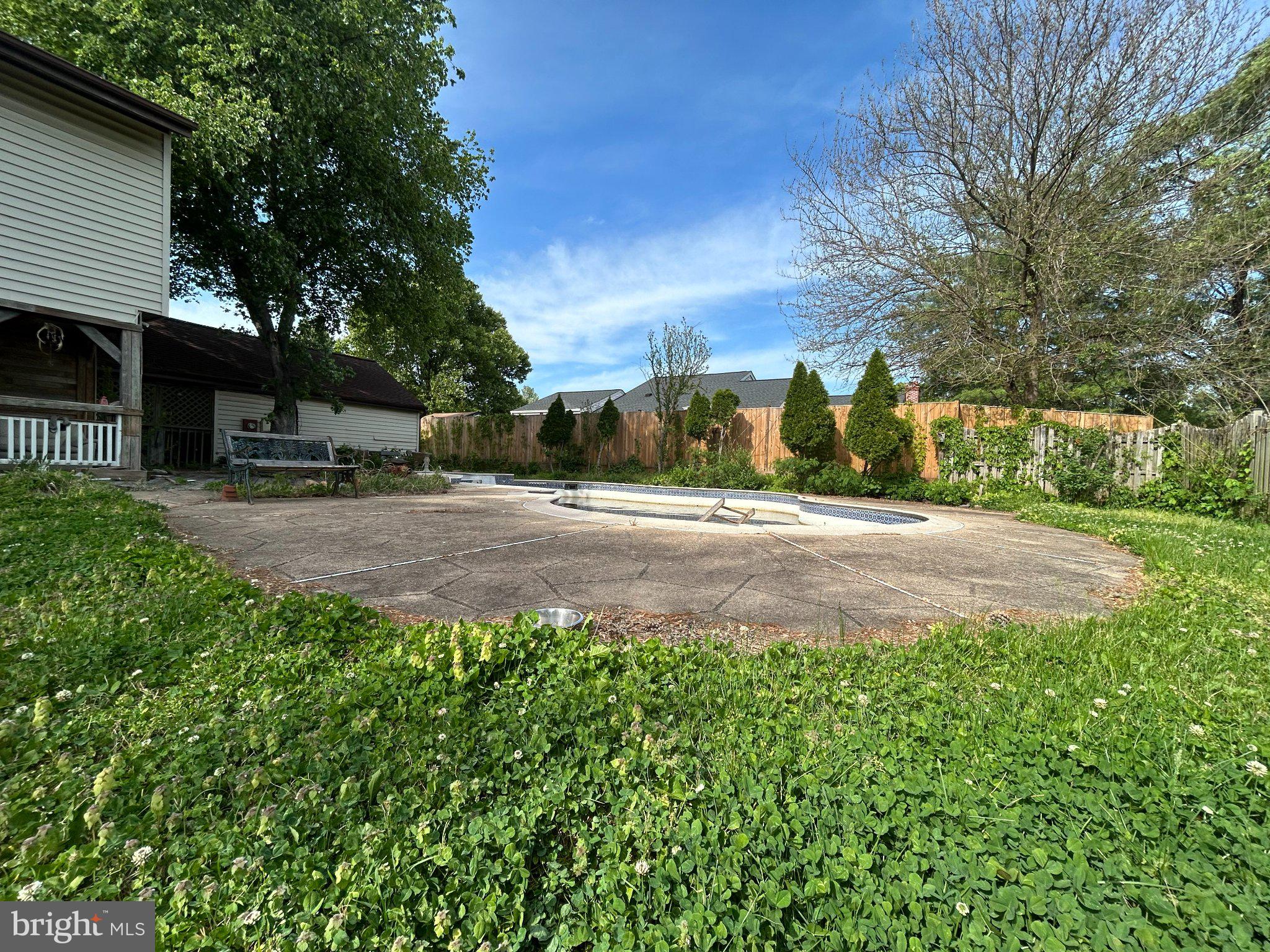 102 WRIGHTWOOD PLACE