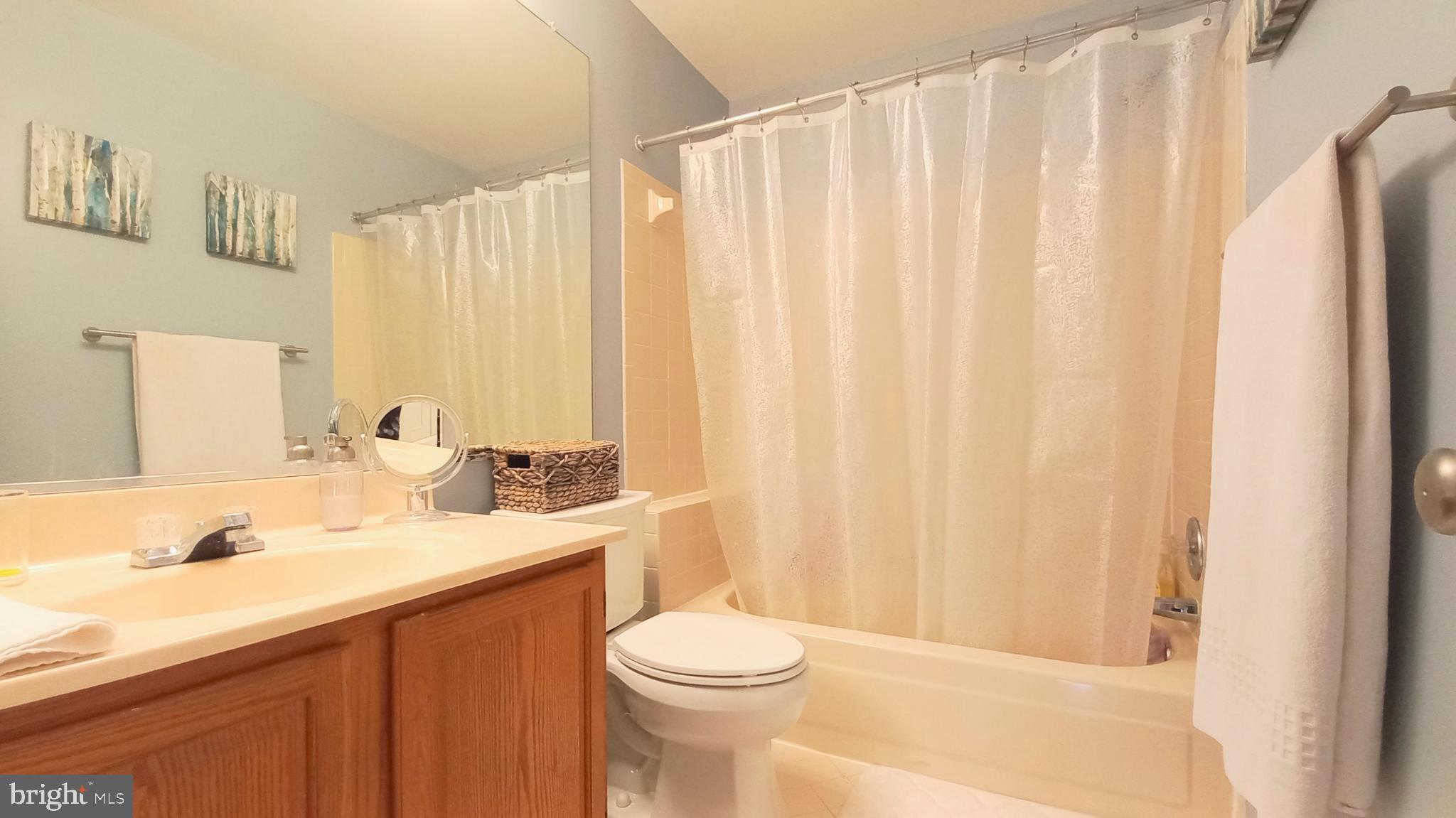 BENTLEY PLACE - Residential Lease