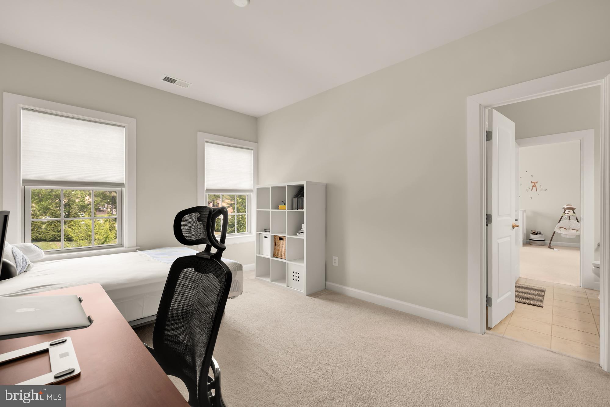 WOODSON SQUARE - Residential