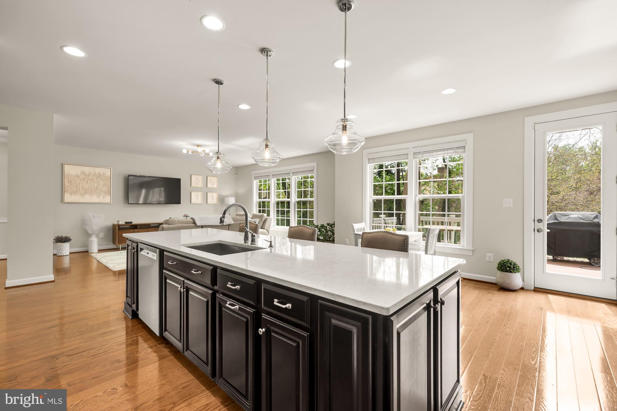 WOODSON SQUARE - Residential