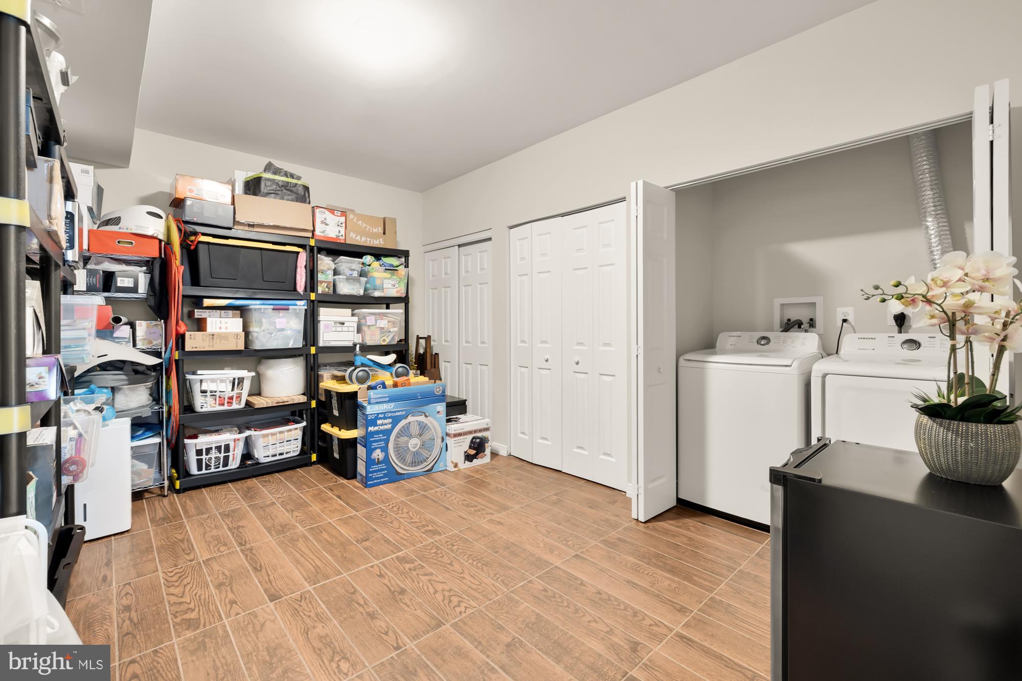 WOODSON SQUARE - Residential