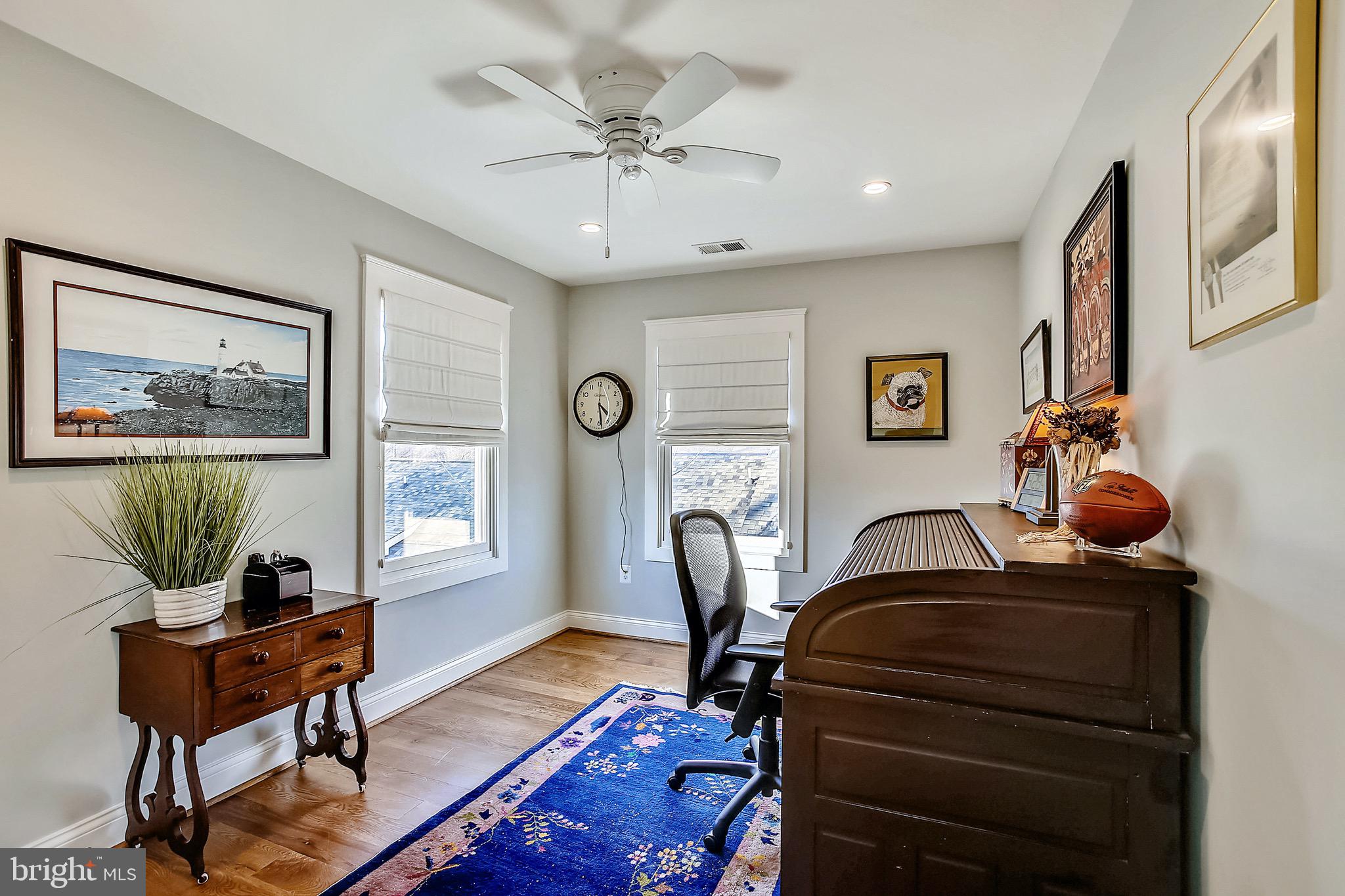 MAYWOOD - Residential