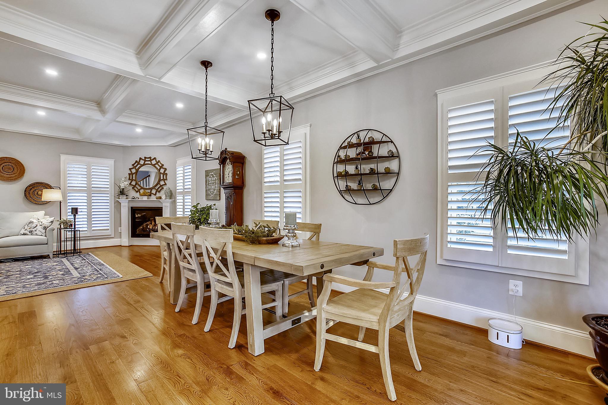 MAYWOOD - Residential