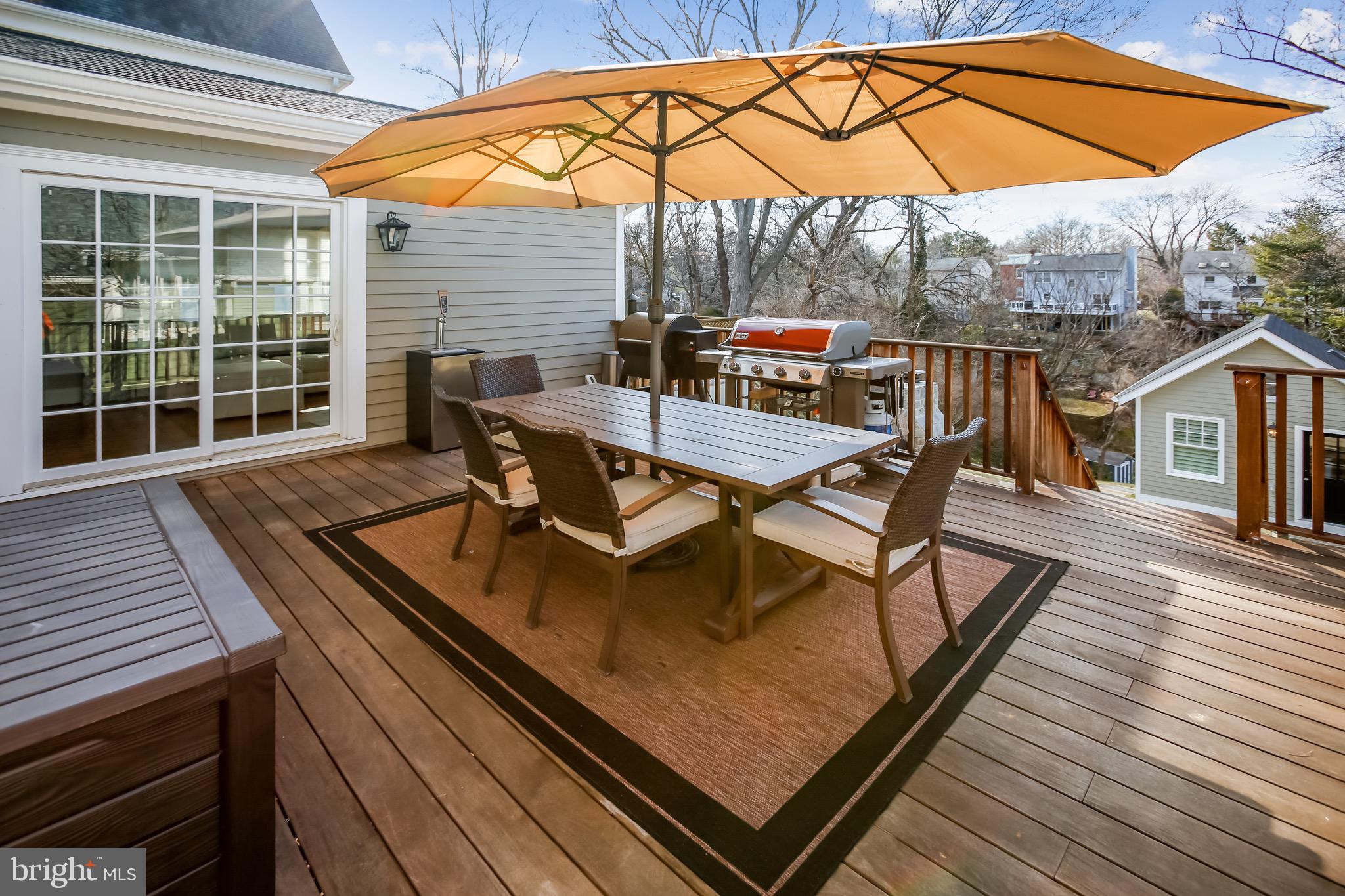 MAYWOOD - Residential