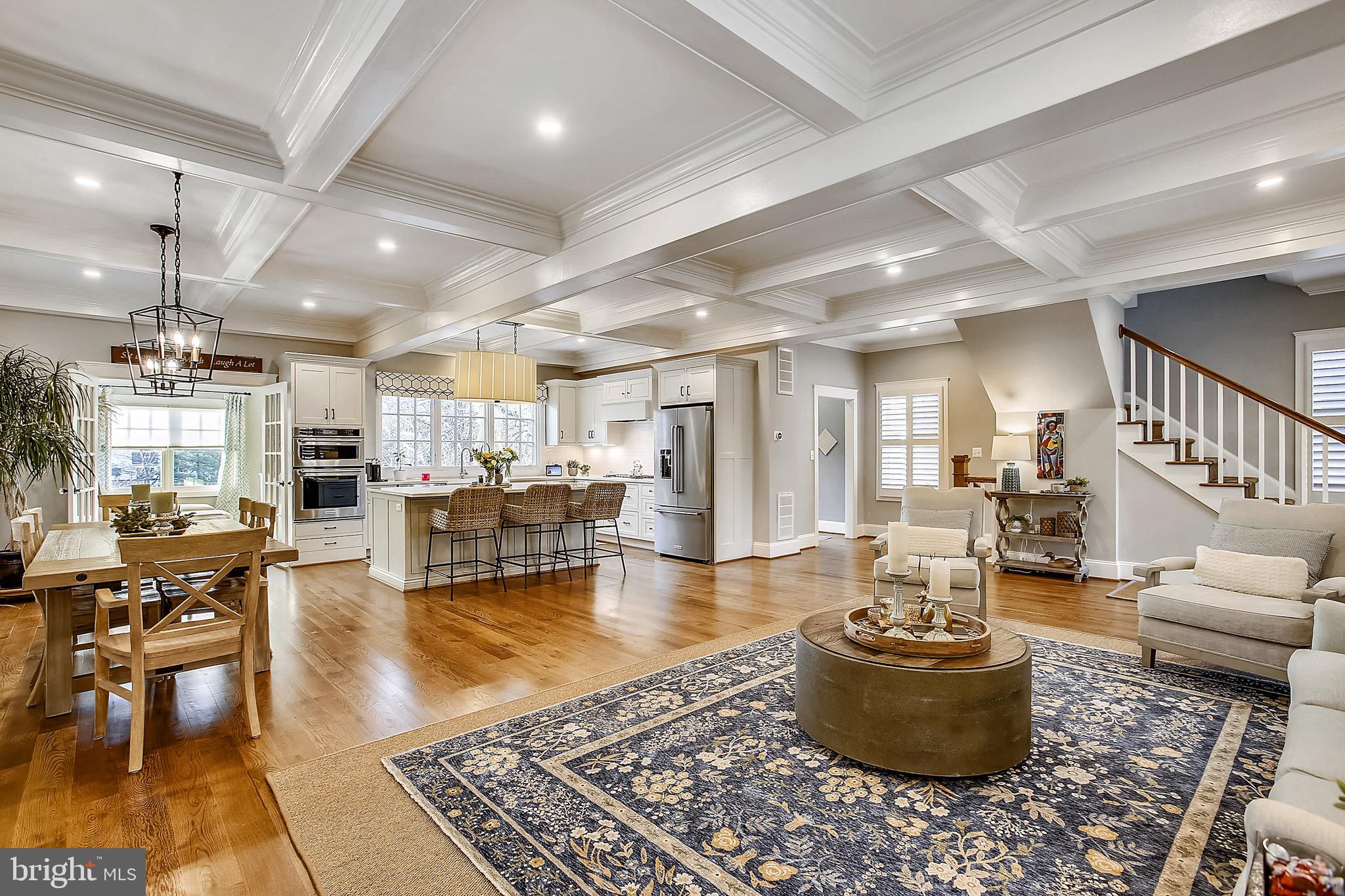 MAYWOOD - Residential