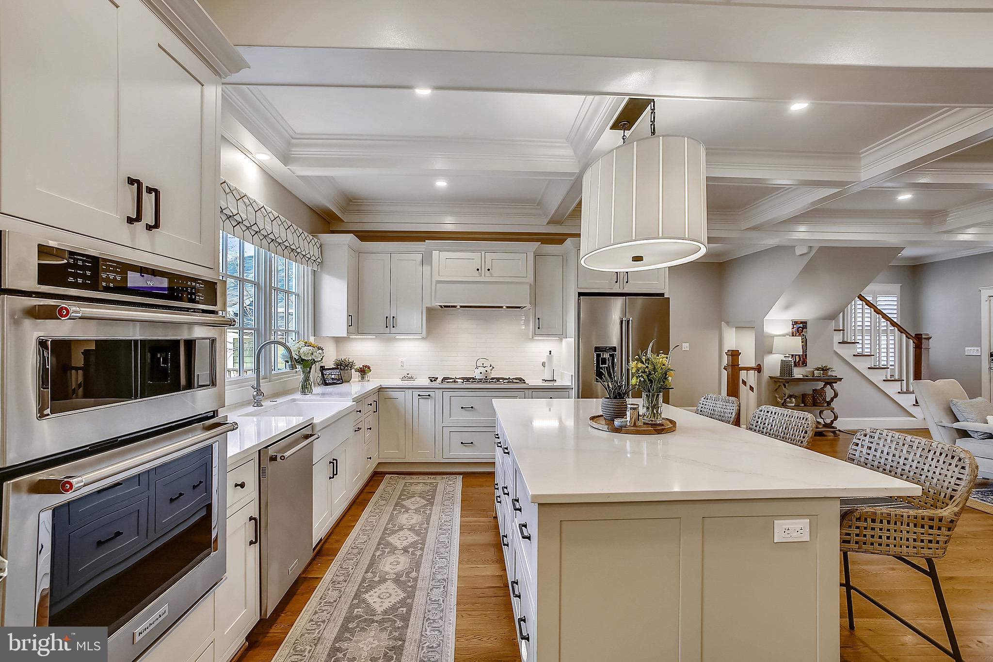 MAYWOOD - Residential