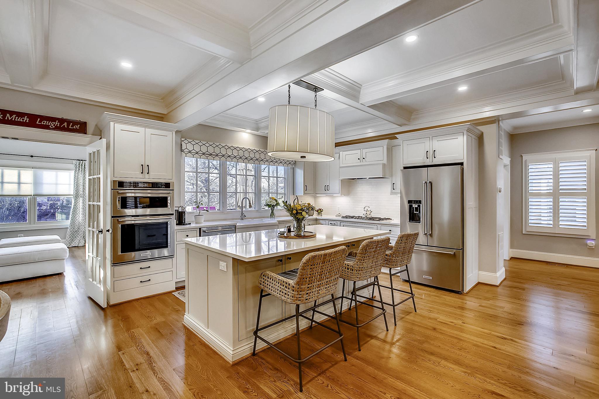 MAYWOOD - Residential