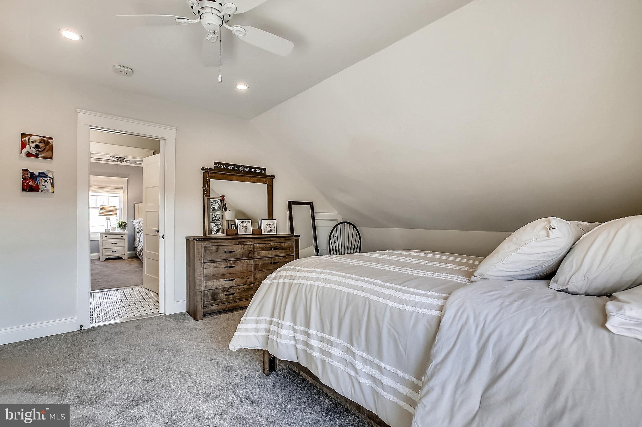 MAYWOOD - Residential