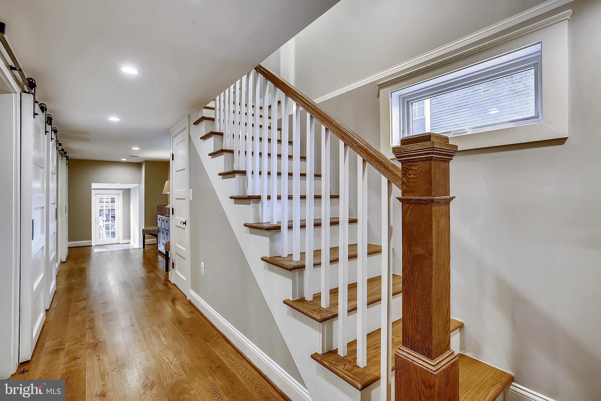 MAYWOOD - Residential