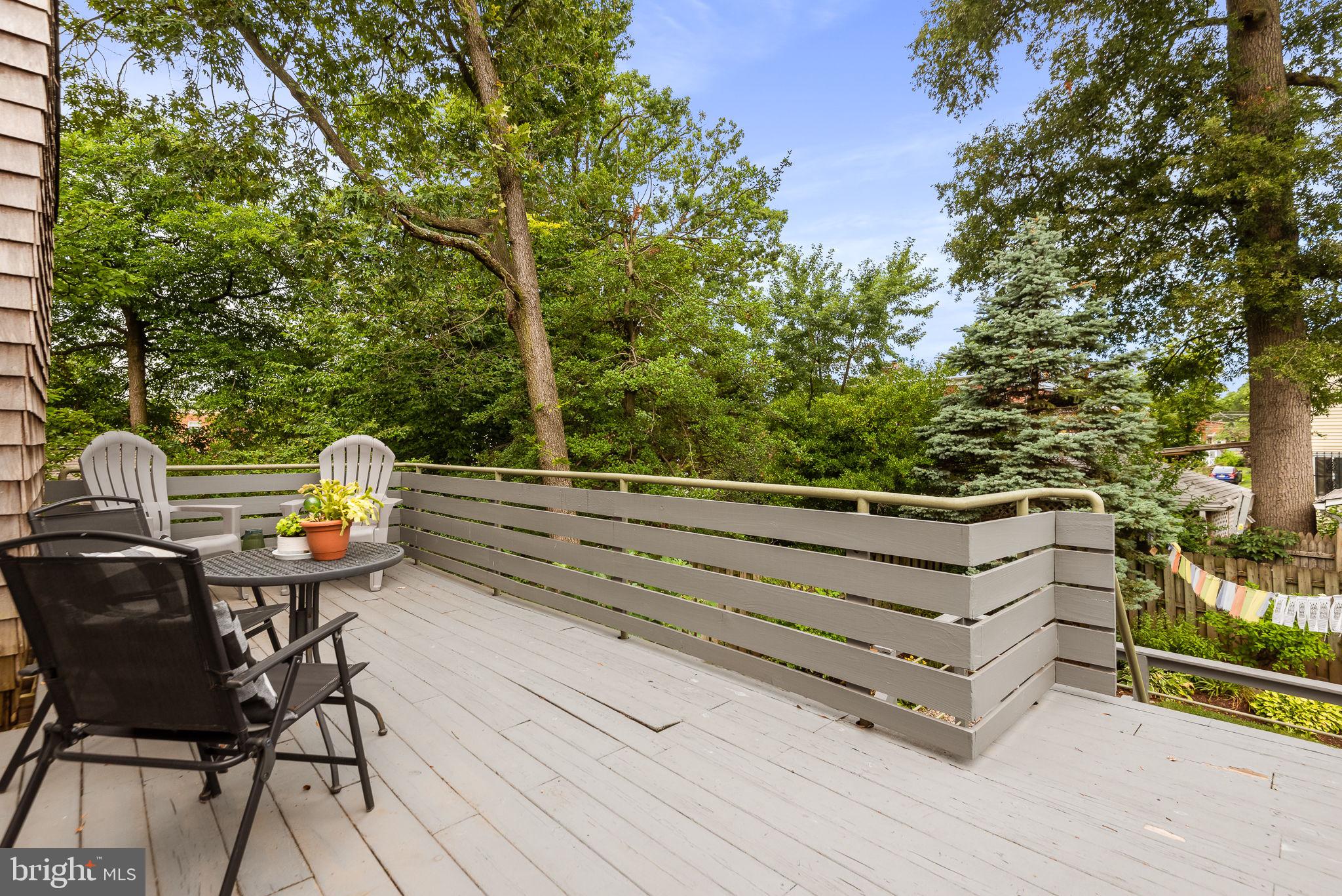 NEW HAMPSHIRE ESTATES - Residential