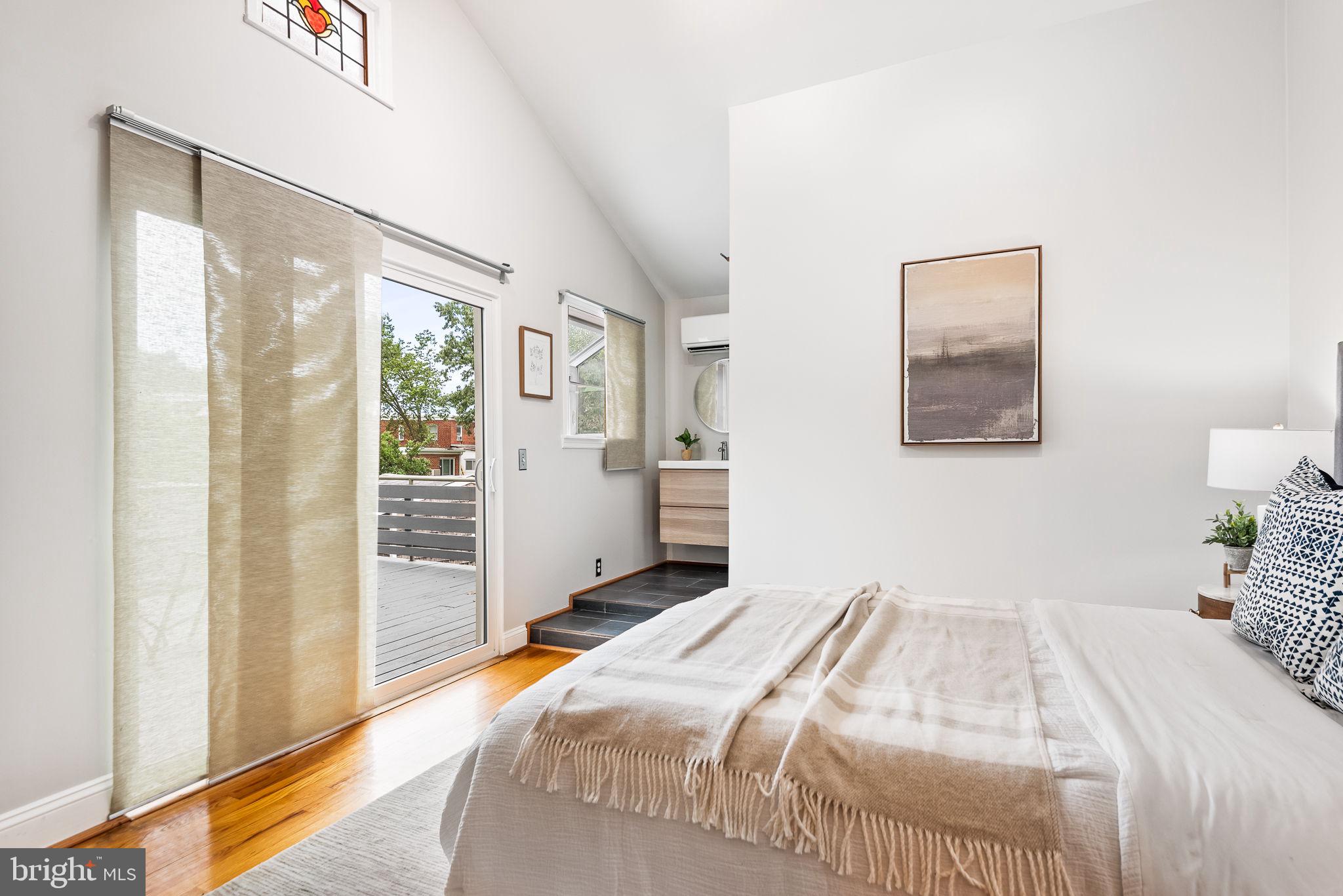 NEW HAMPSHIRE ESTATES - Residential