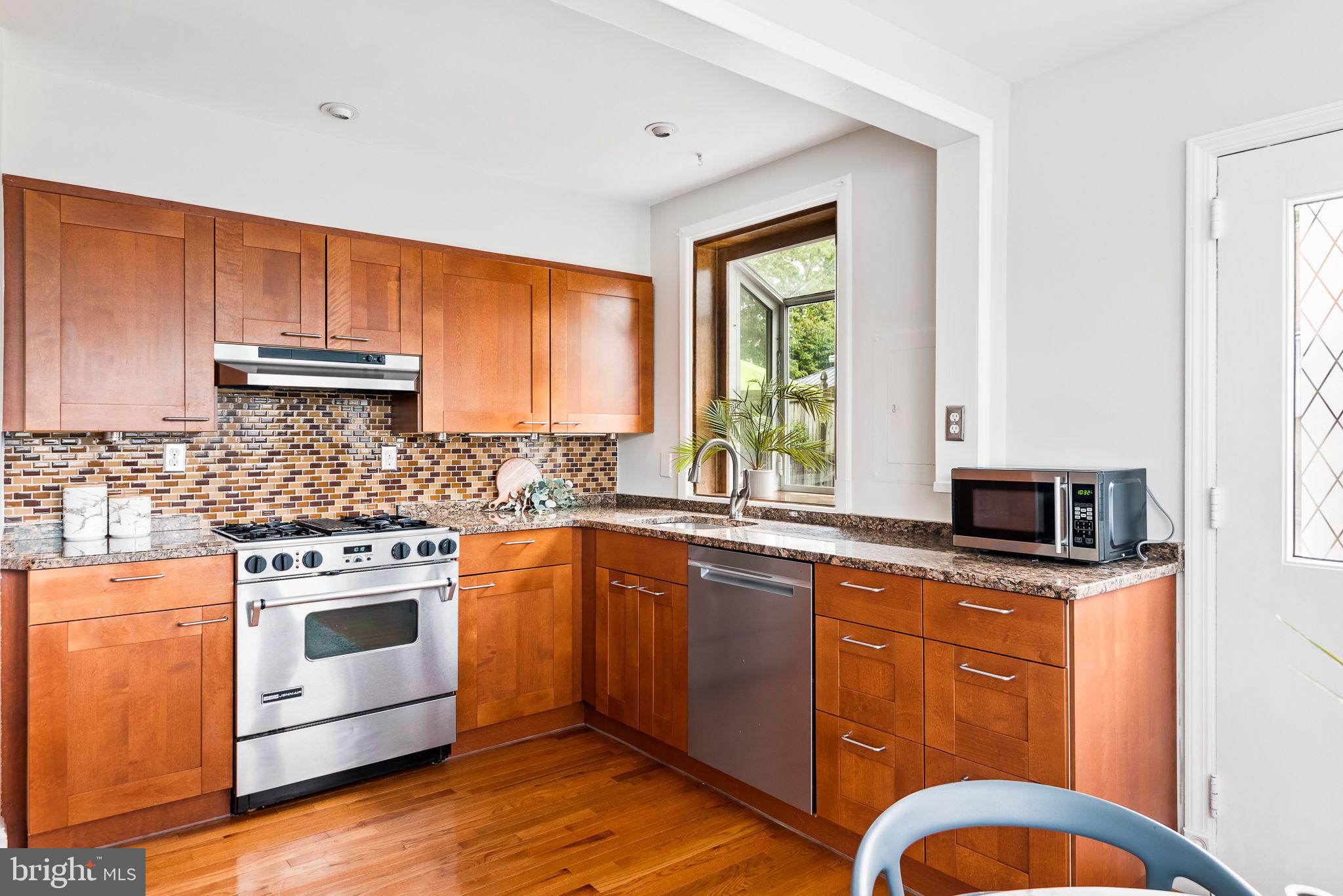 NEW HAMPSHIRE ESTATES - Residential