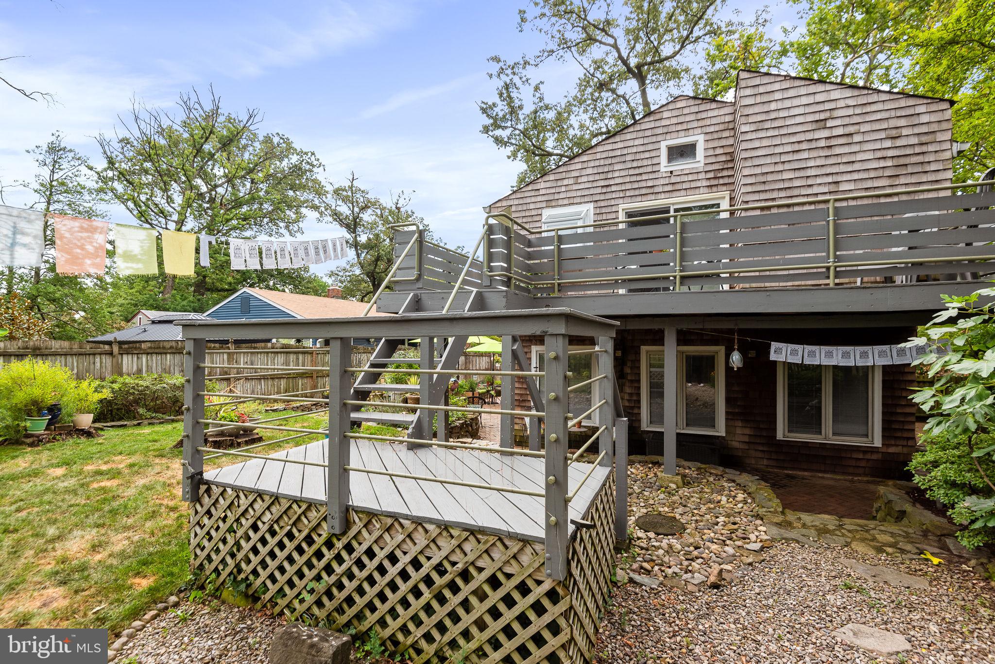 NEW HAMPSHIRE ESTATES - Residential