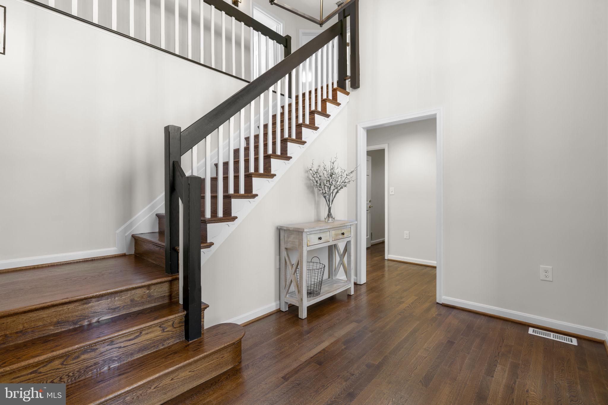 OWEN BROWN WOODS - Residential