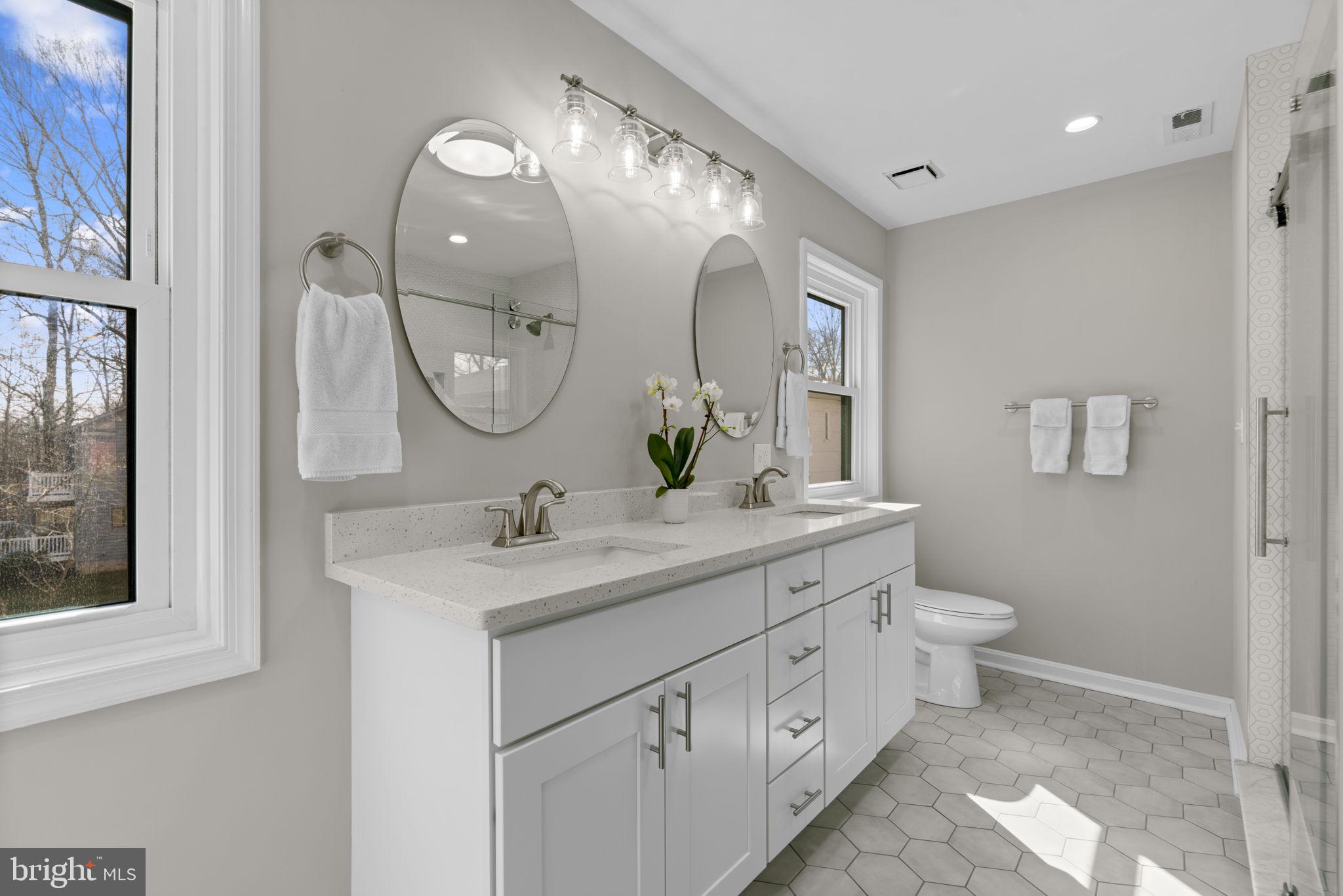 OWEN BROWN WOODS - Residential