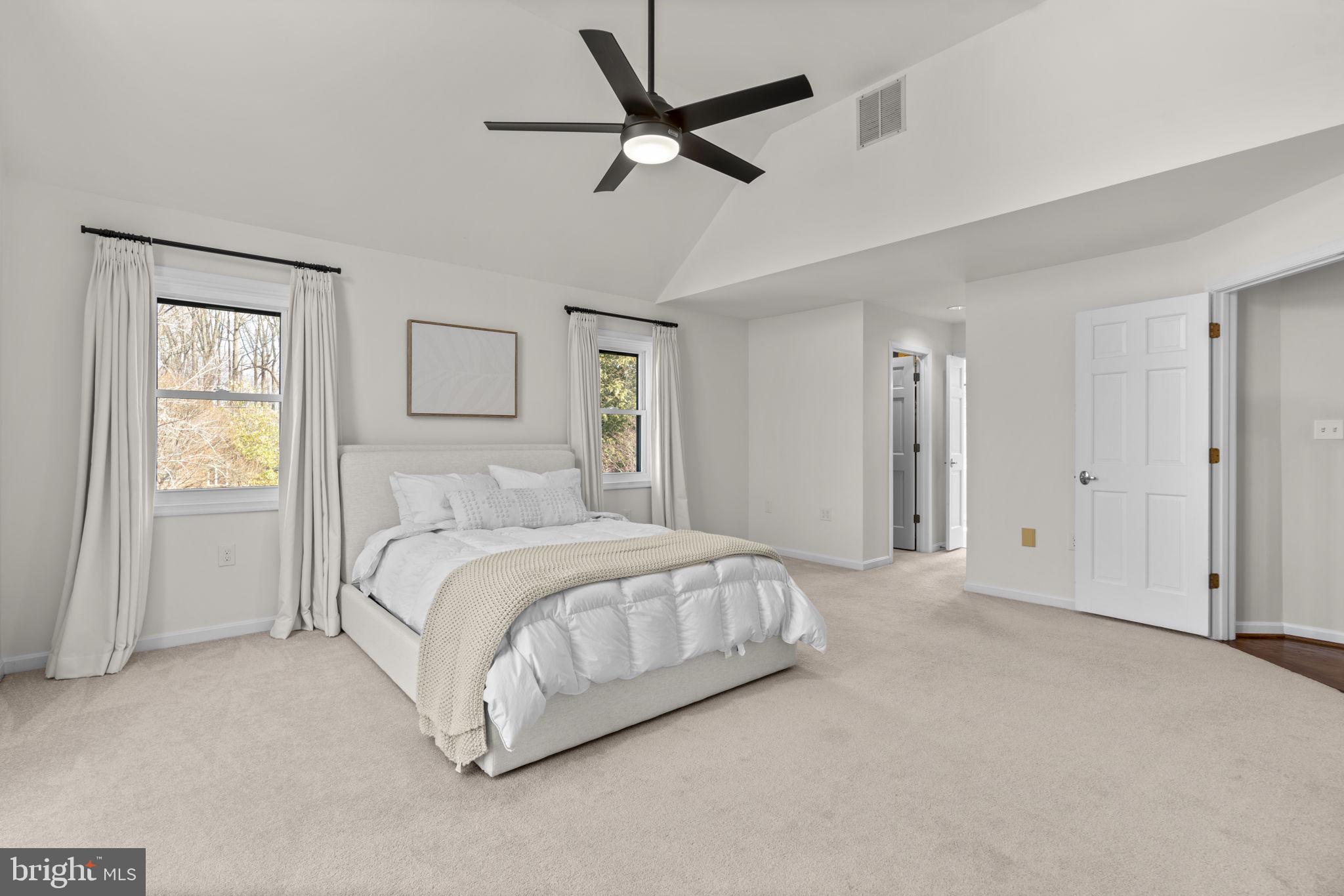 OWEN BROWN WOODS - Residential