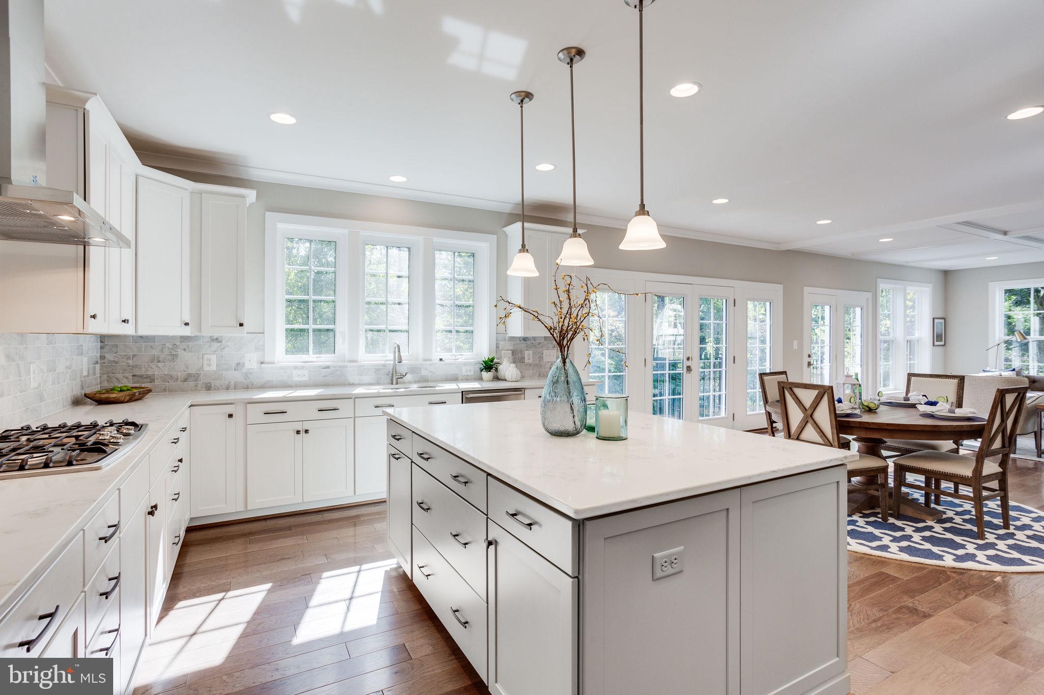 VIENNA WOODS - Residential