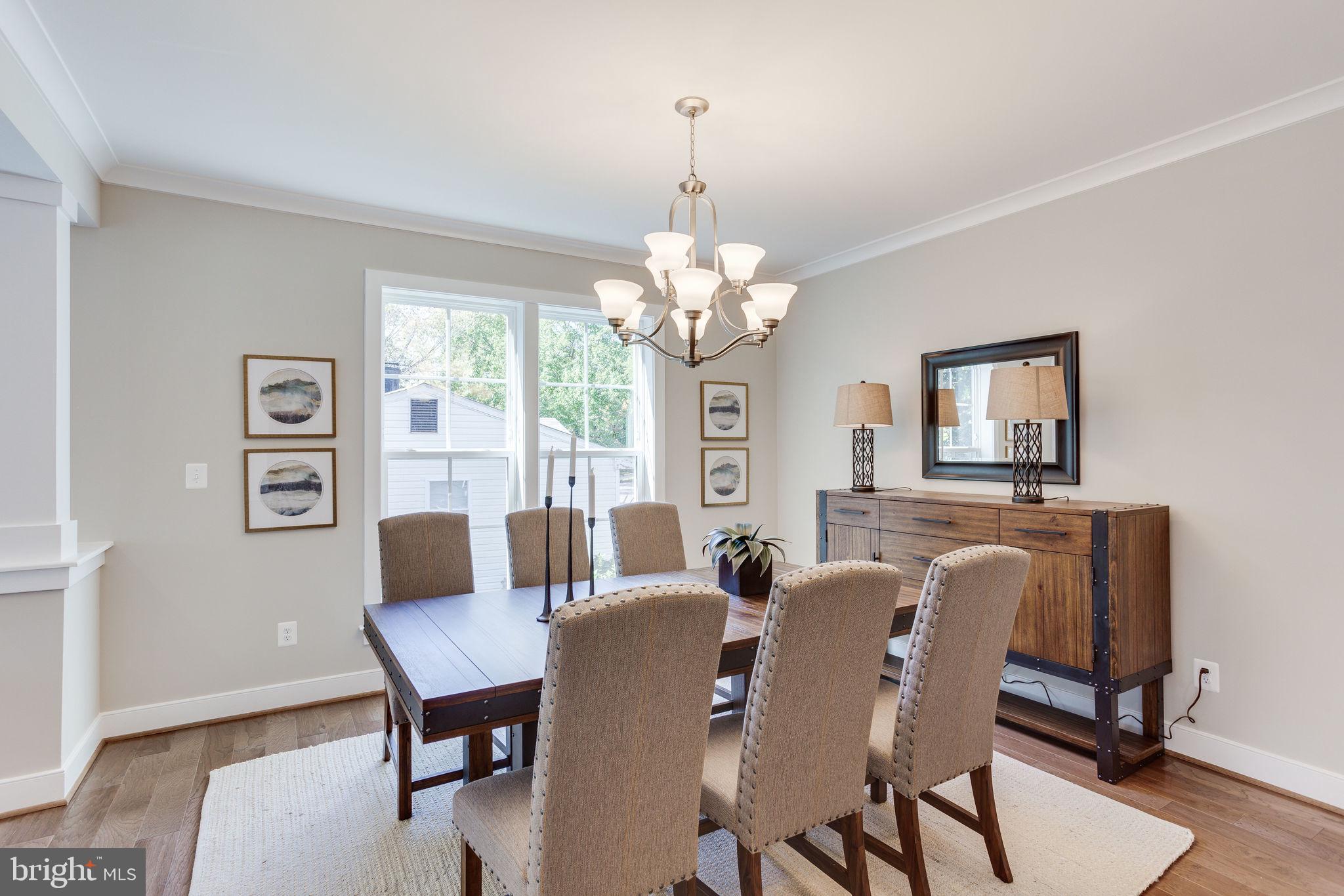 VIENNA WOODS - Residential