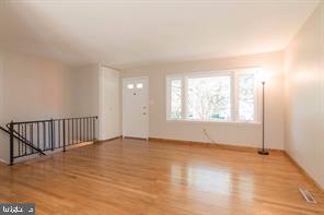 QUINCE ORCHARD VALLEY - Residential Lease