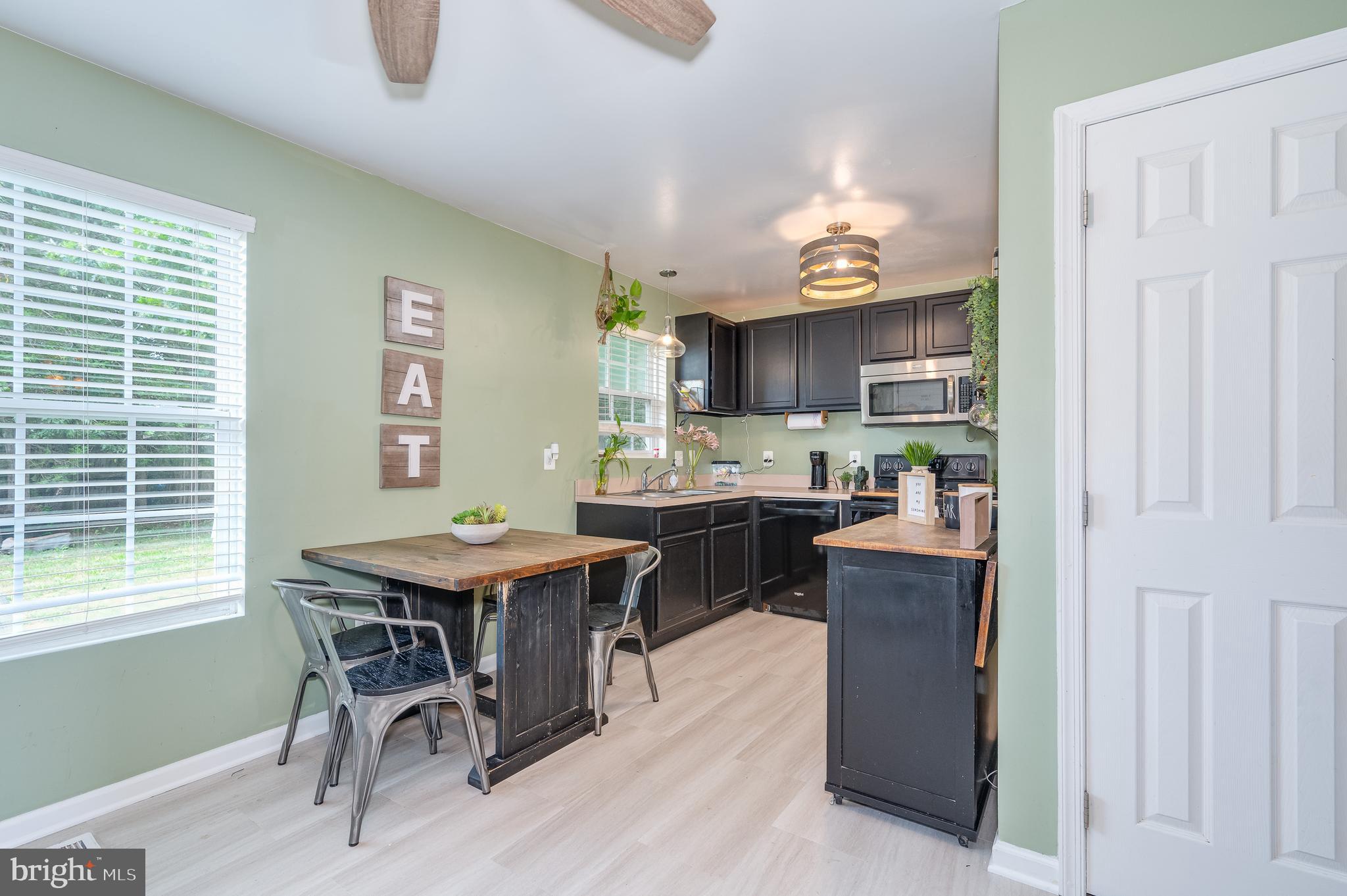 INWOOD MEADOWS - Residential