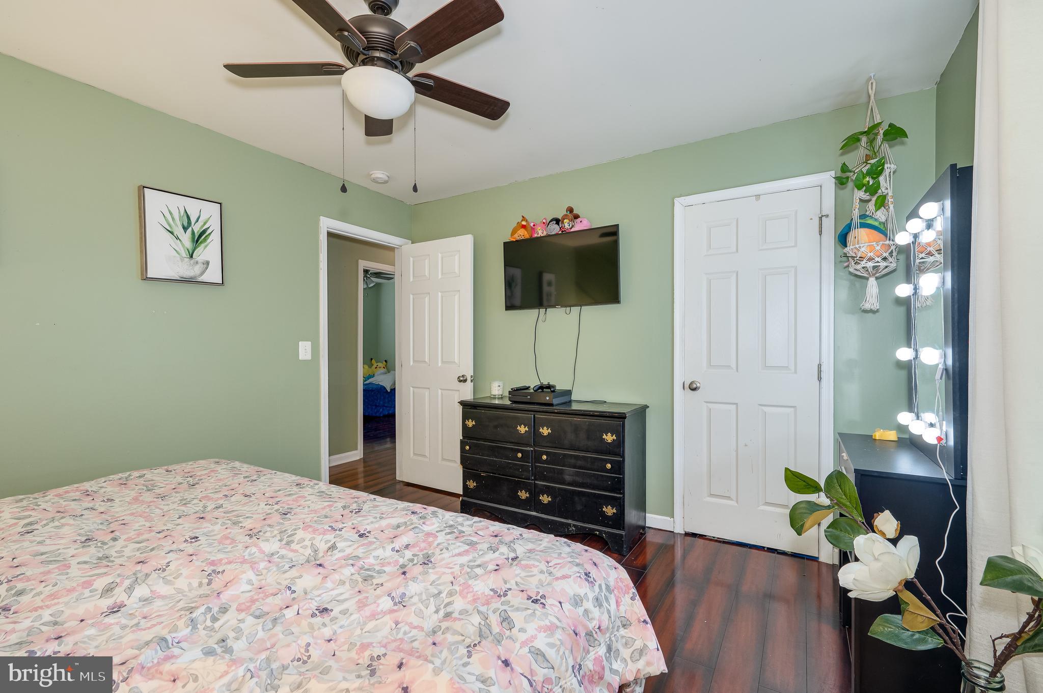 INWOOD MEADOWS - Residential