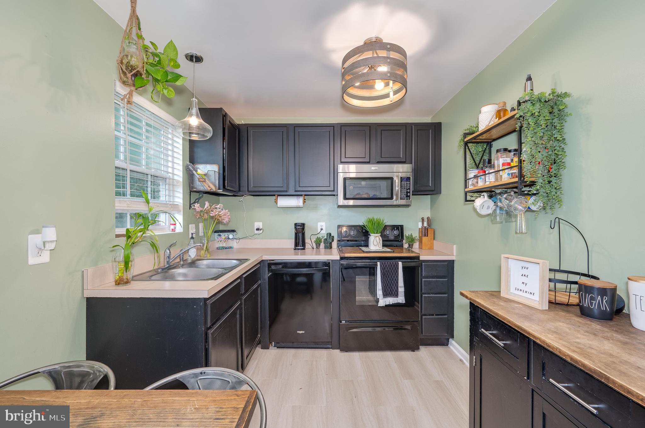 INWOOD MEADOWS - Residential