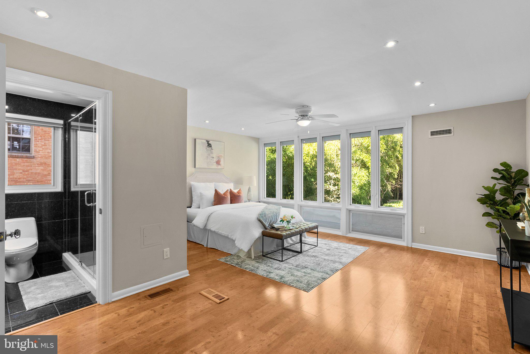 FOREST HILLS - Residential