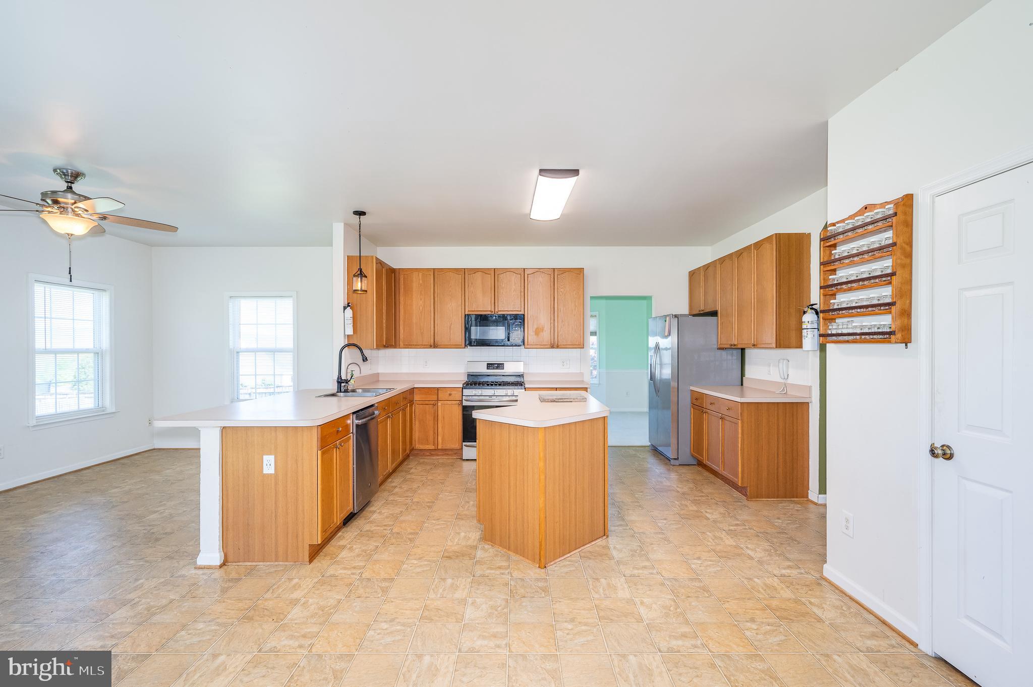 HIGHPOINTE - Residential