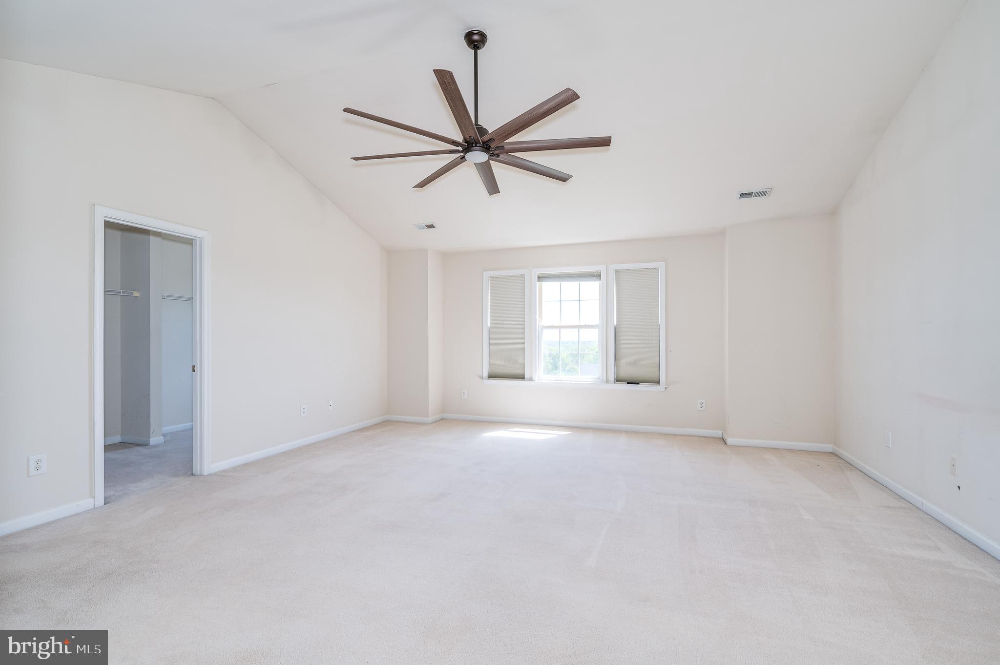 HIGHPOINTE - Residential