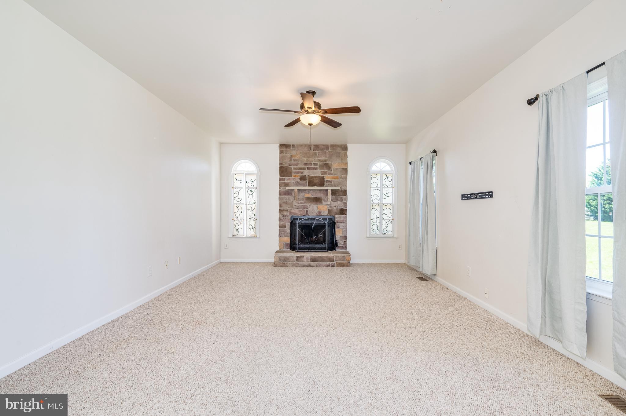 HIGHPOINTE - Residential