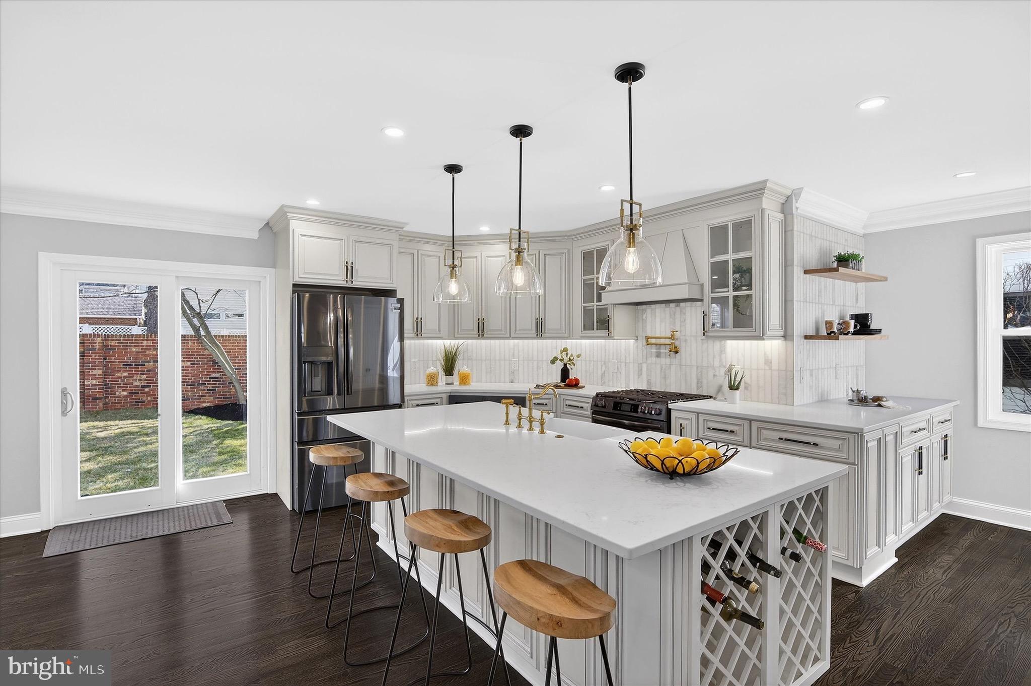 WILLET HEIGHTS - Residential