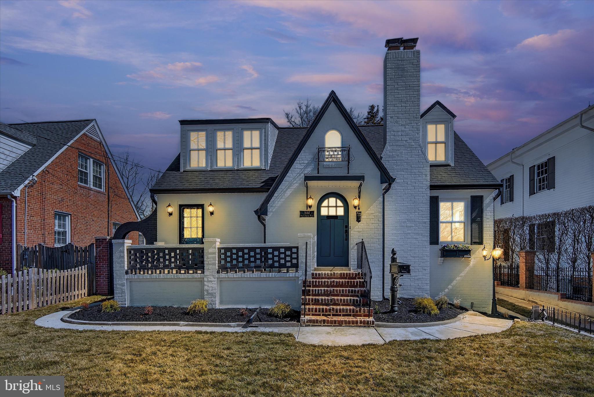 WILLET HEIGHTS - Residential