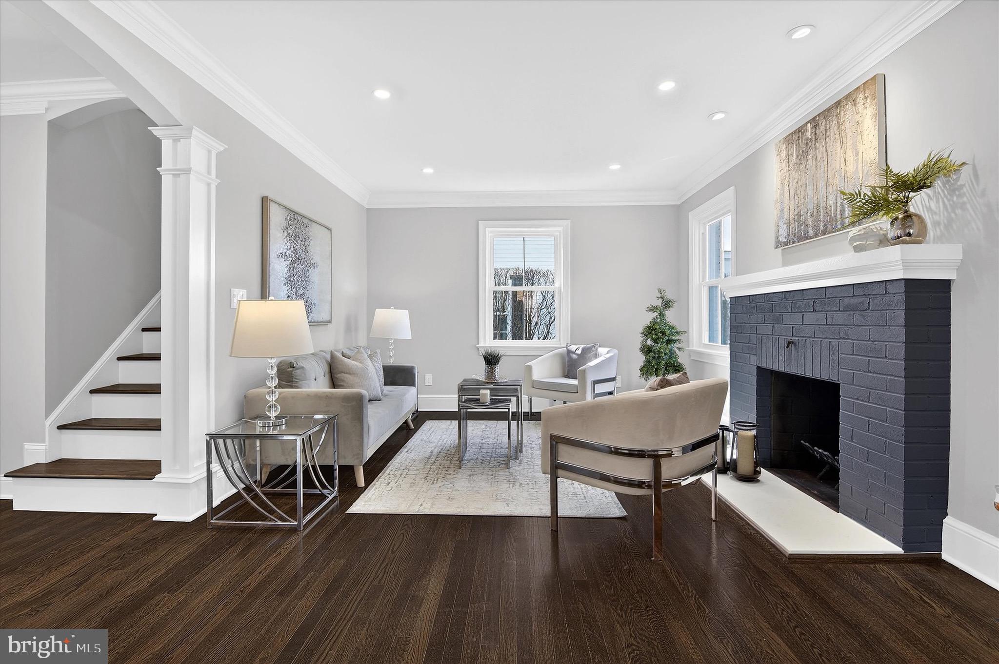 WILLET HEIGHTS - Residential