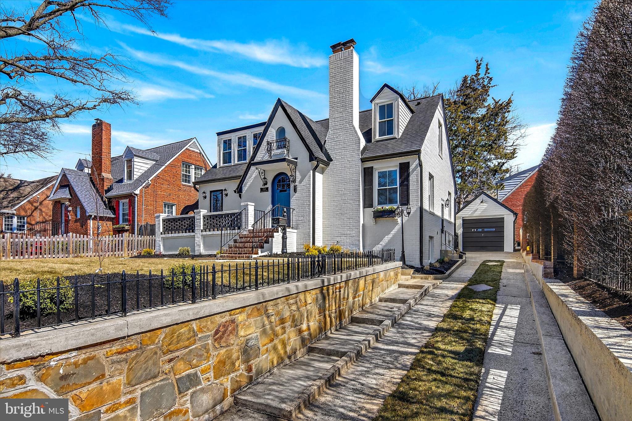 WILLET HEIGHTS - Residential