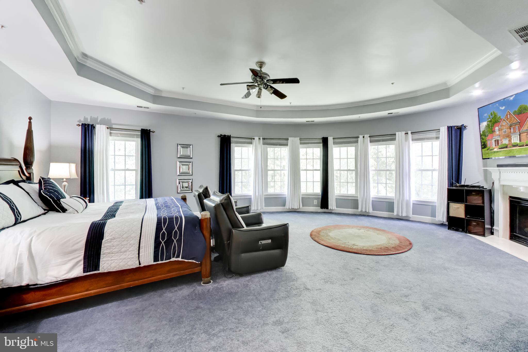 MEADOW CREEK - Residential