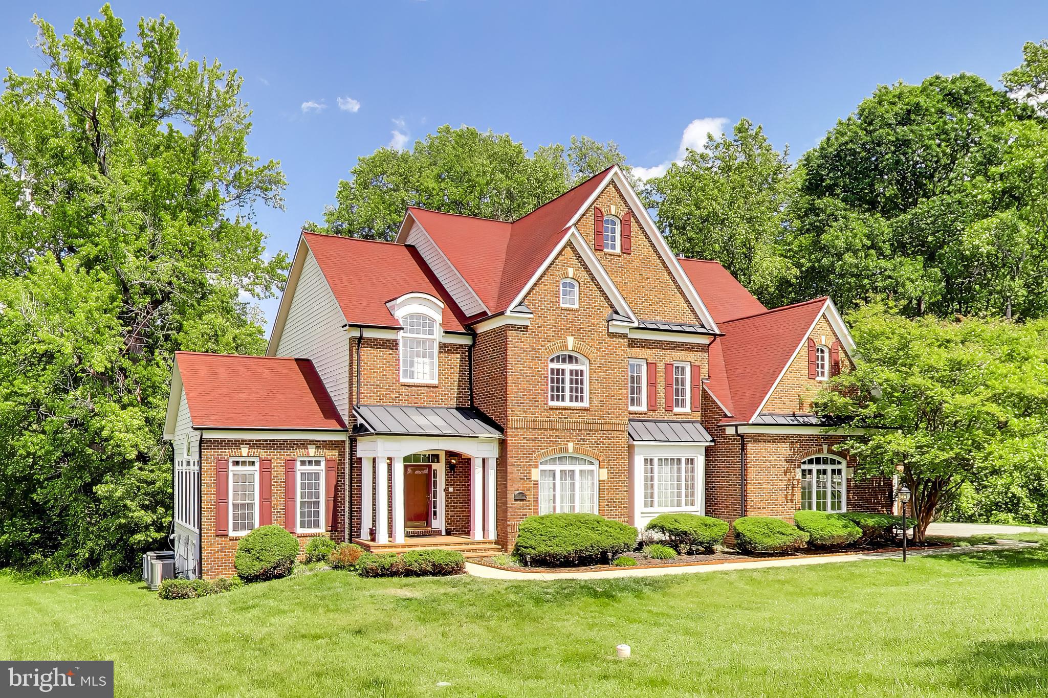 MEADOW CREEK - Residential