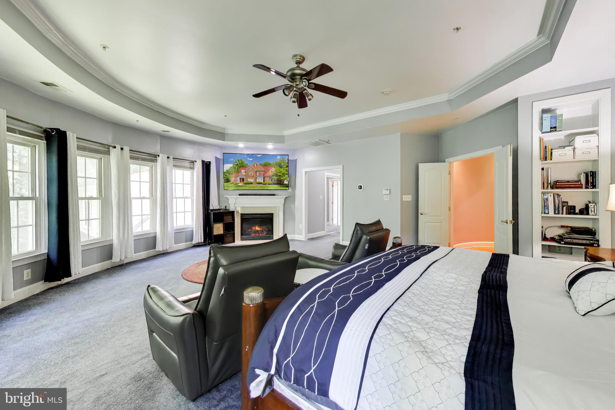 MEADOW CREEK - Residential