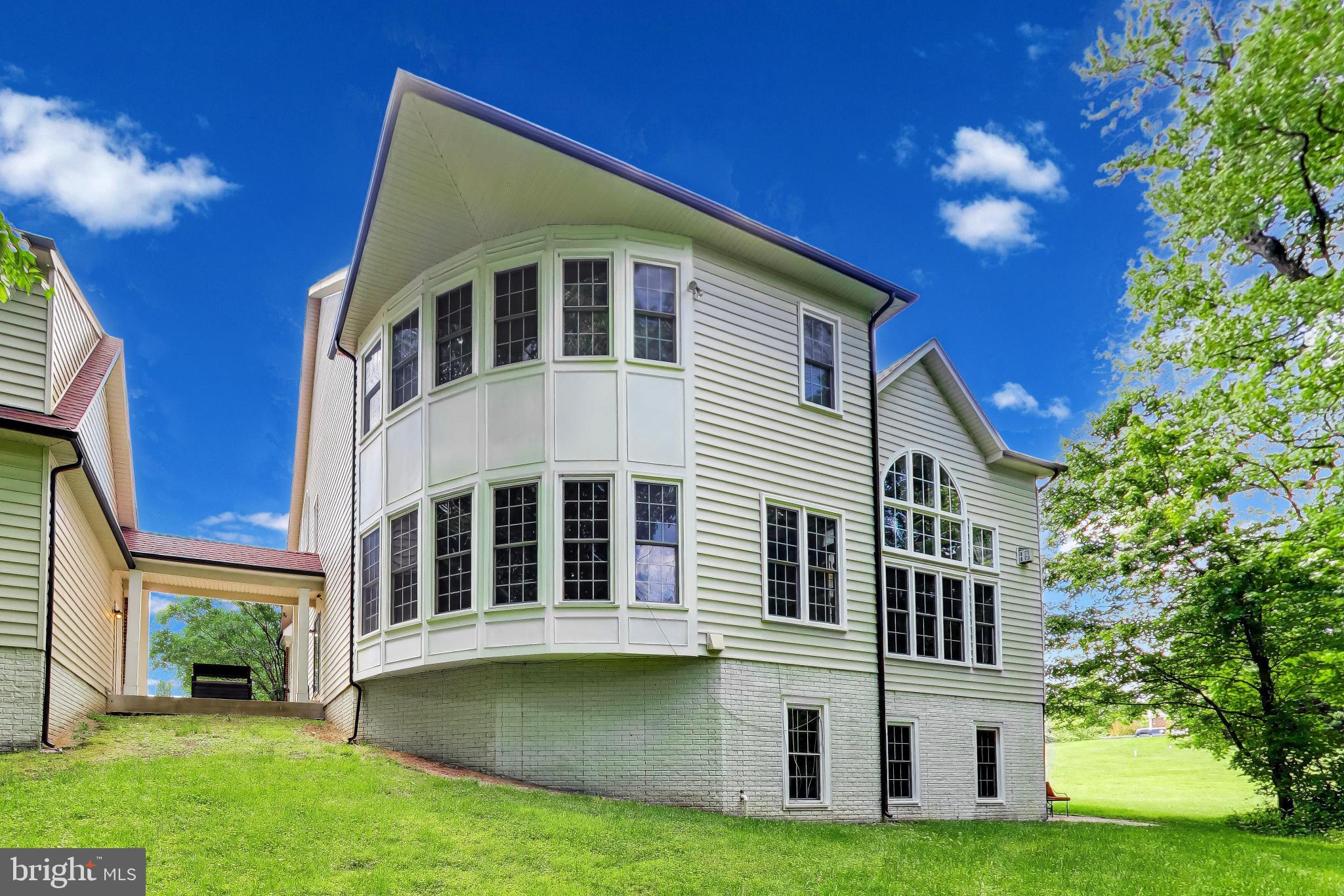 MEADOW CREEK - Residential