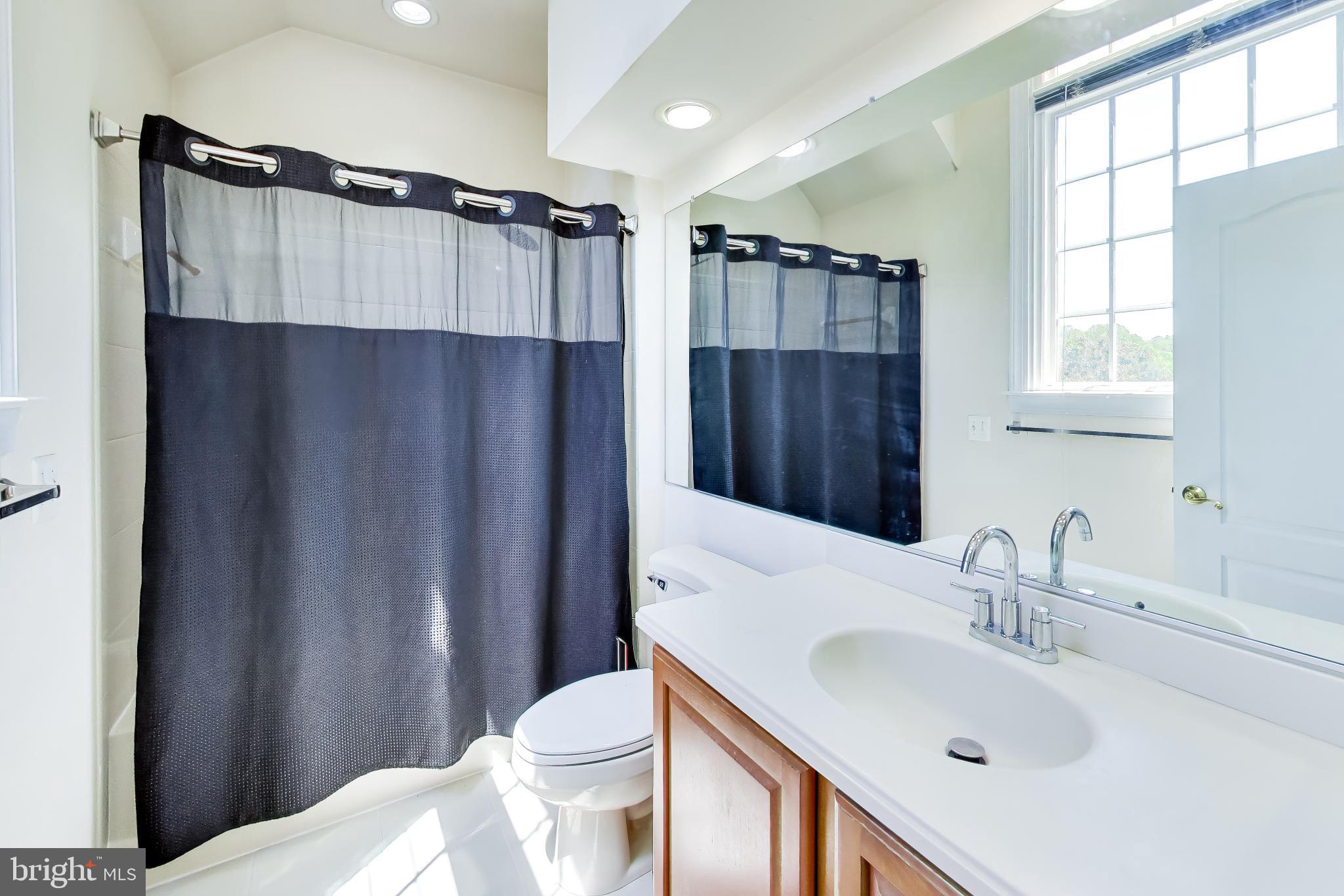 MEADOW CREEK - Residential