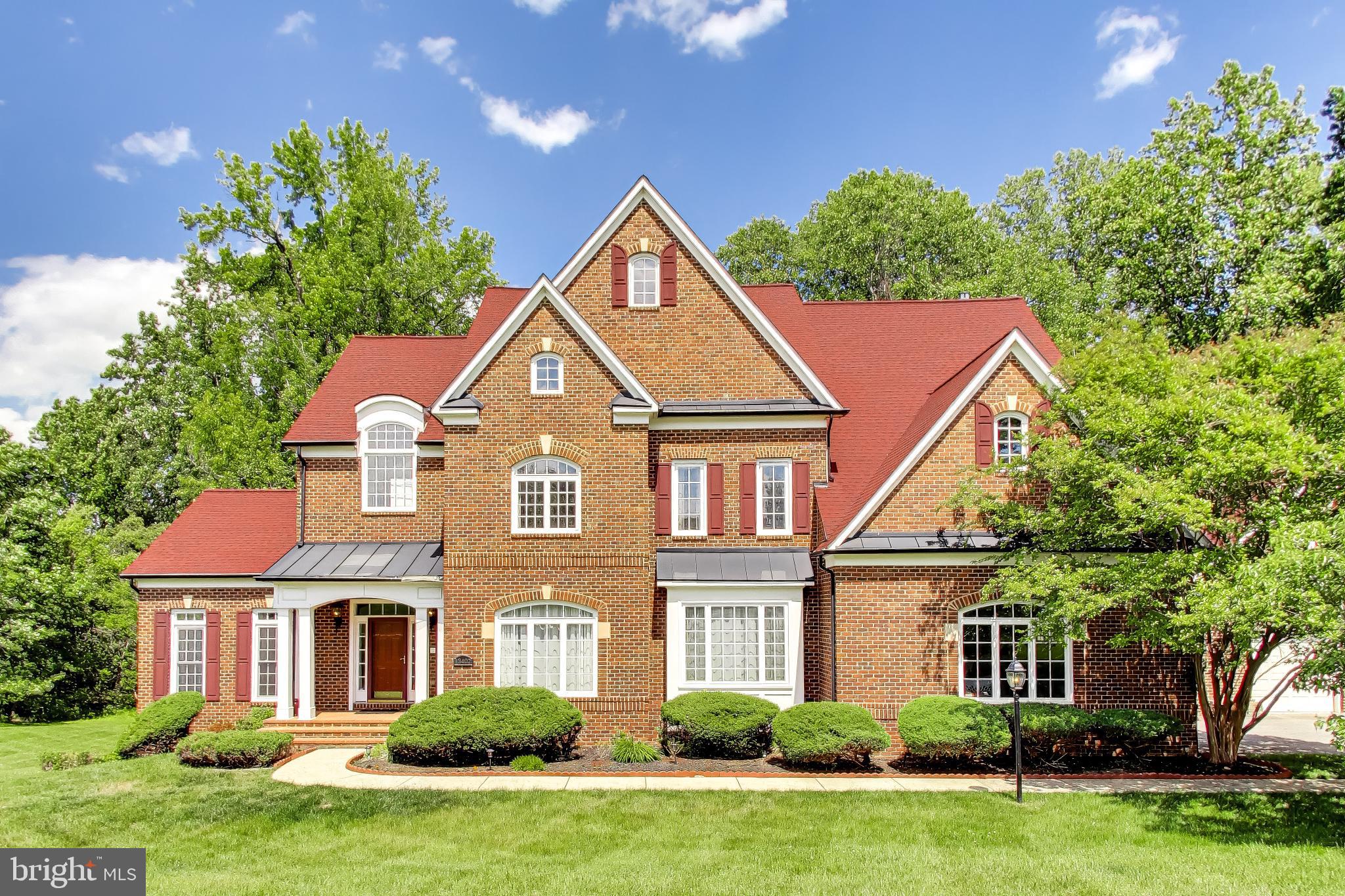 MEADOW CREEK - Residential