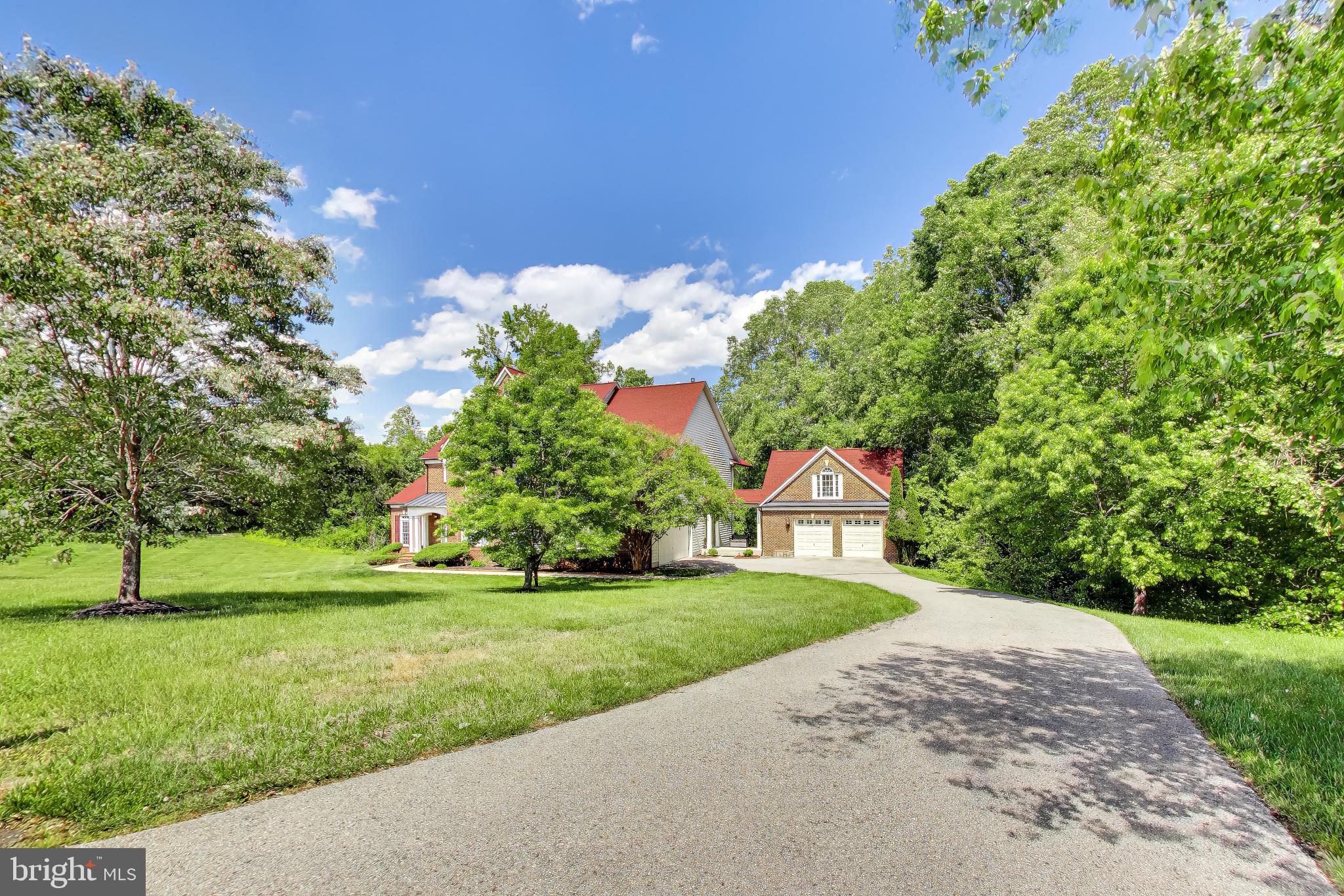 MEADOW CREEK - Residential