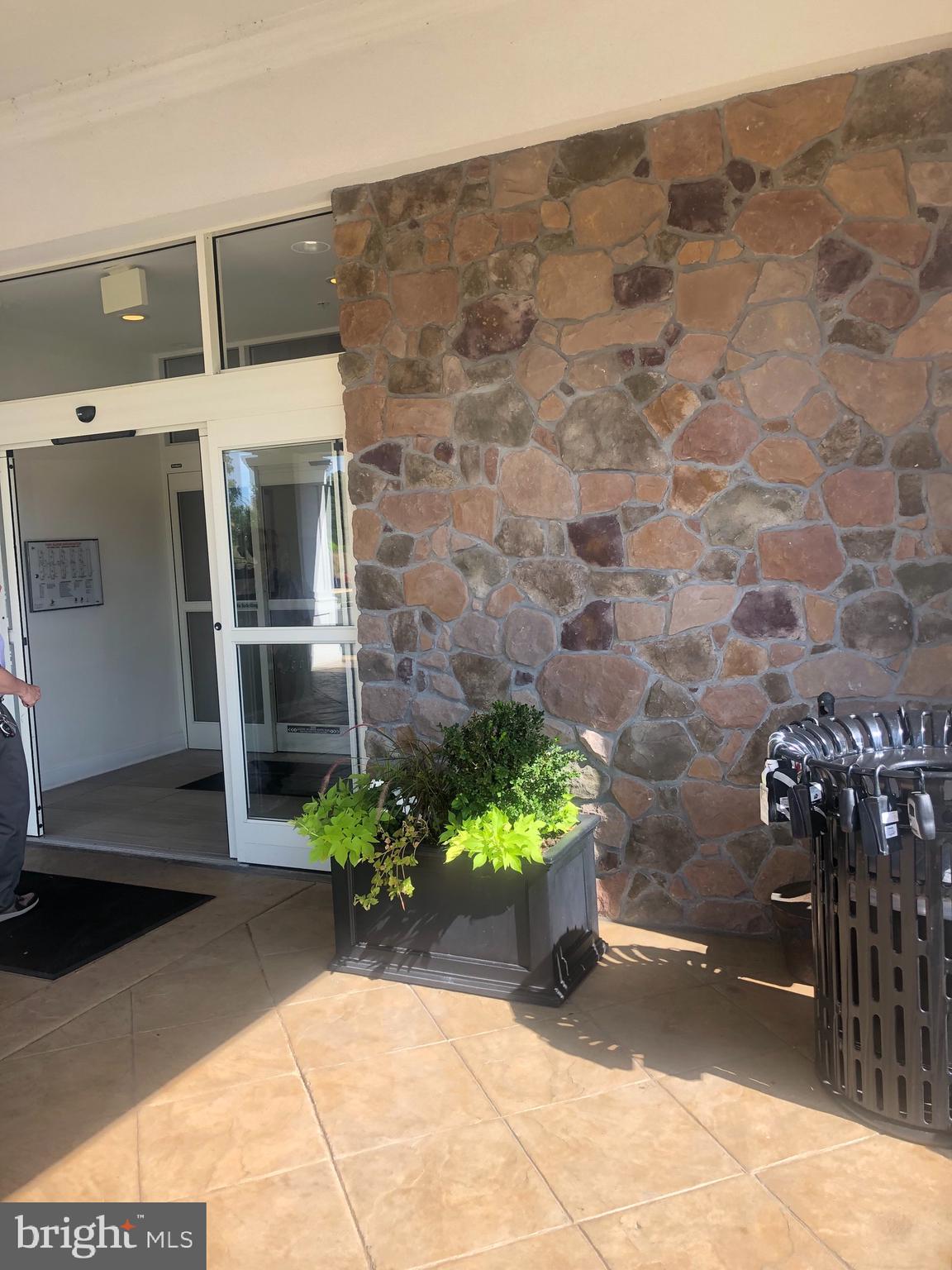 ISABELLA AT MONTICELLO MEWS - Residential