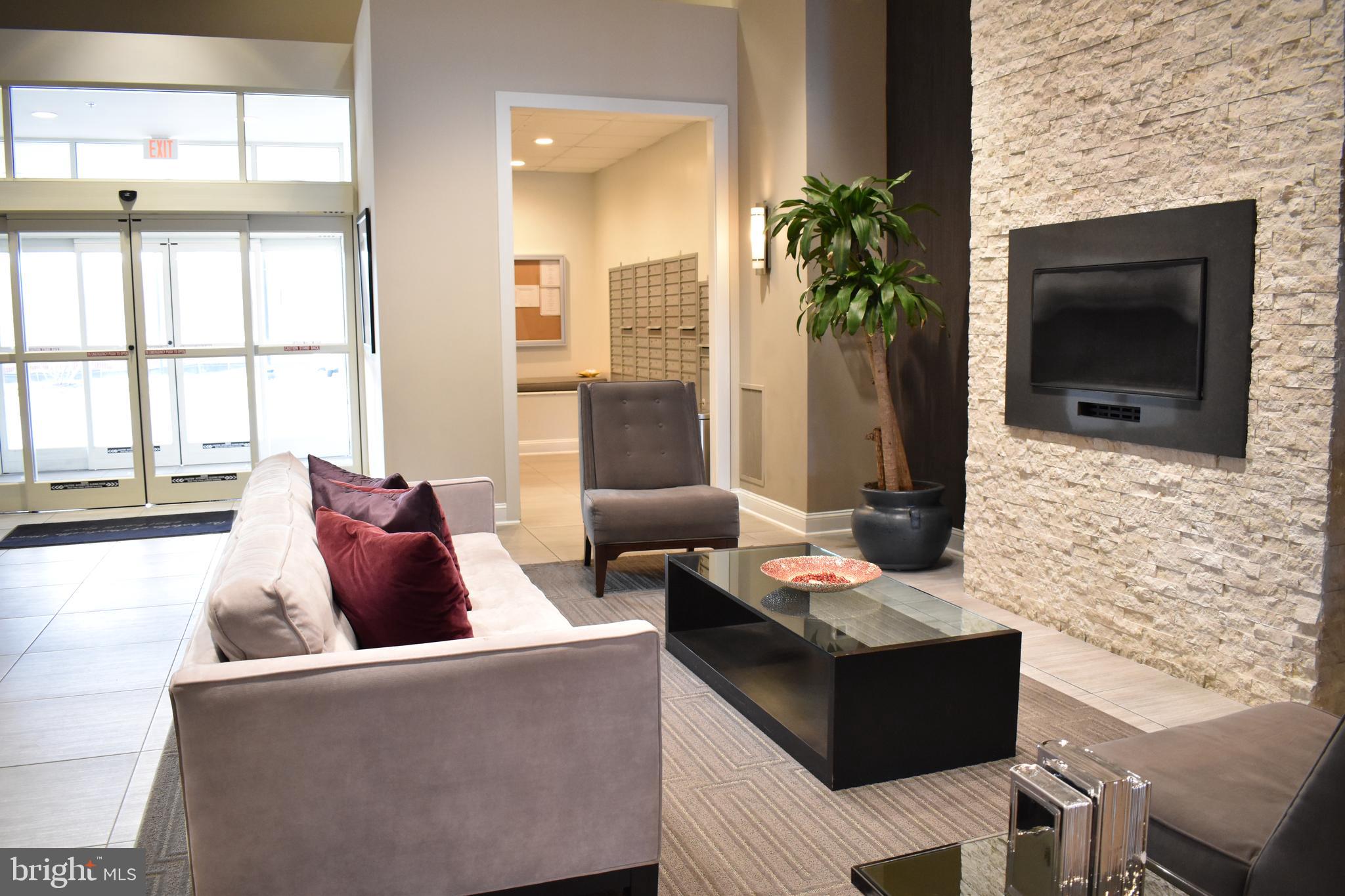 ISABELLA AT MONTICELLO MEWS - Residential