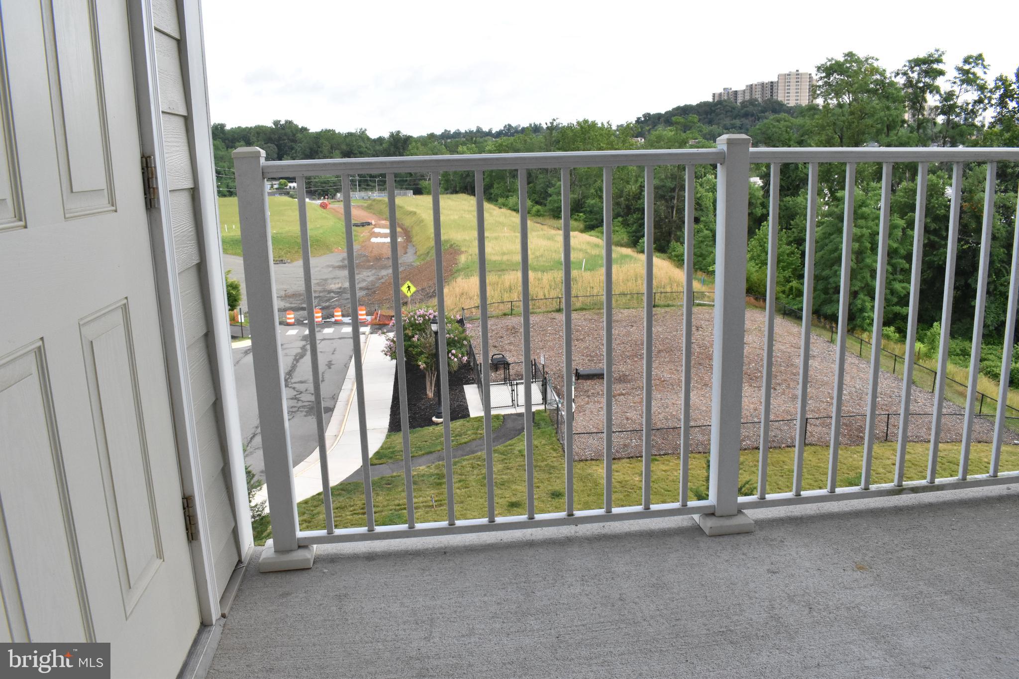 ISABELLA AT MONTICELLO MEWS - Residential